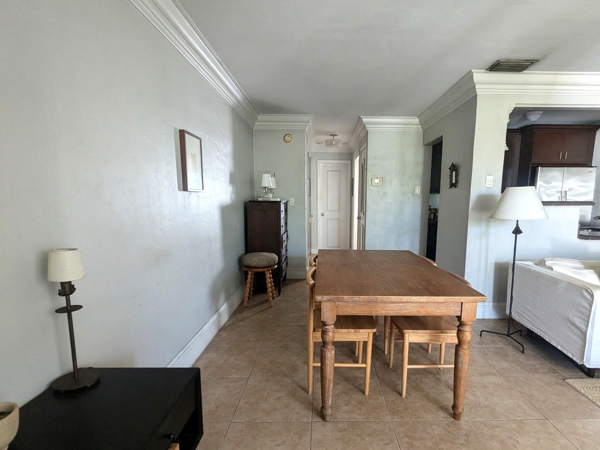 PATIO CONDO - Residential