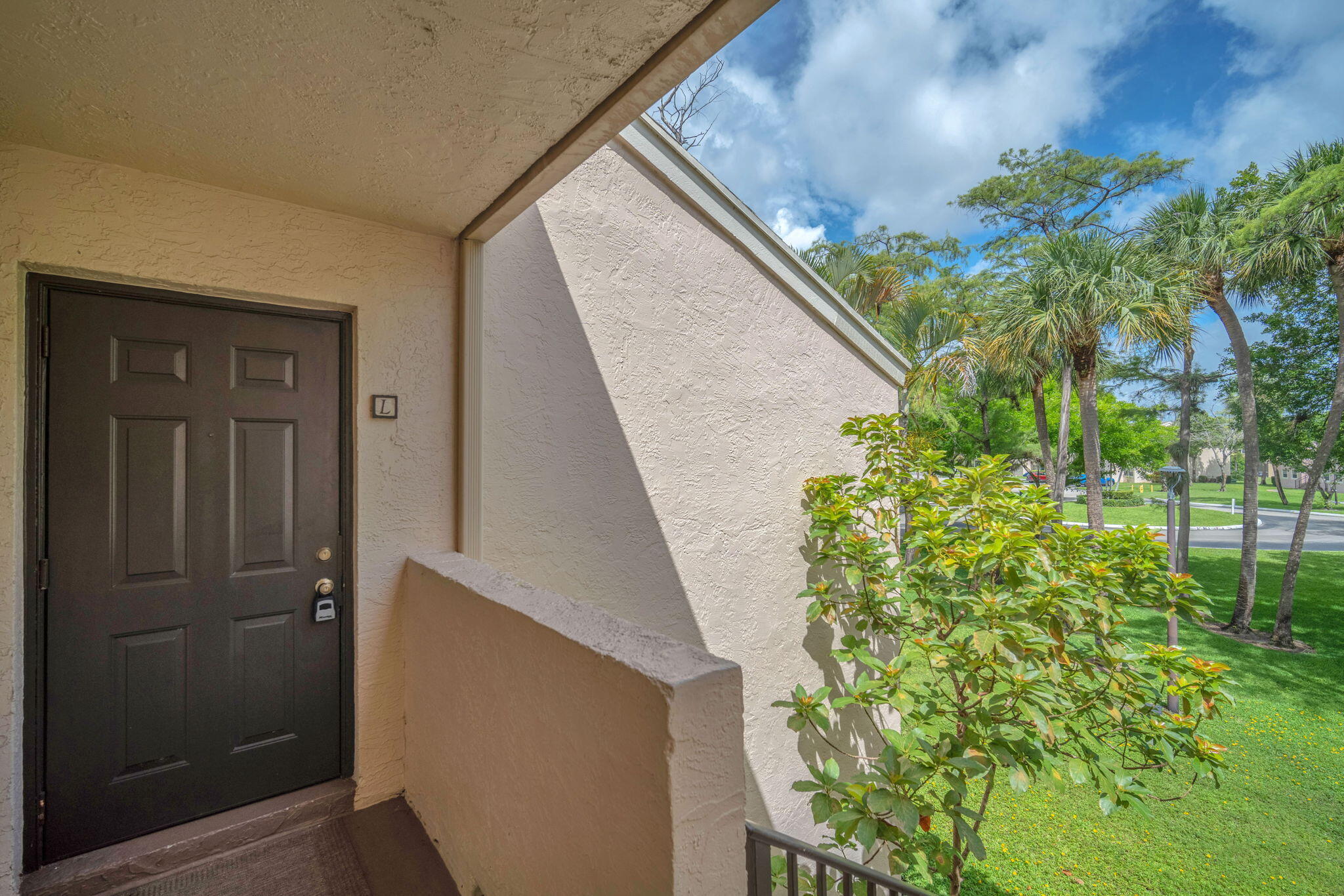 WATERS EDGE AT DEERFIELD CONDO - Residential