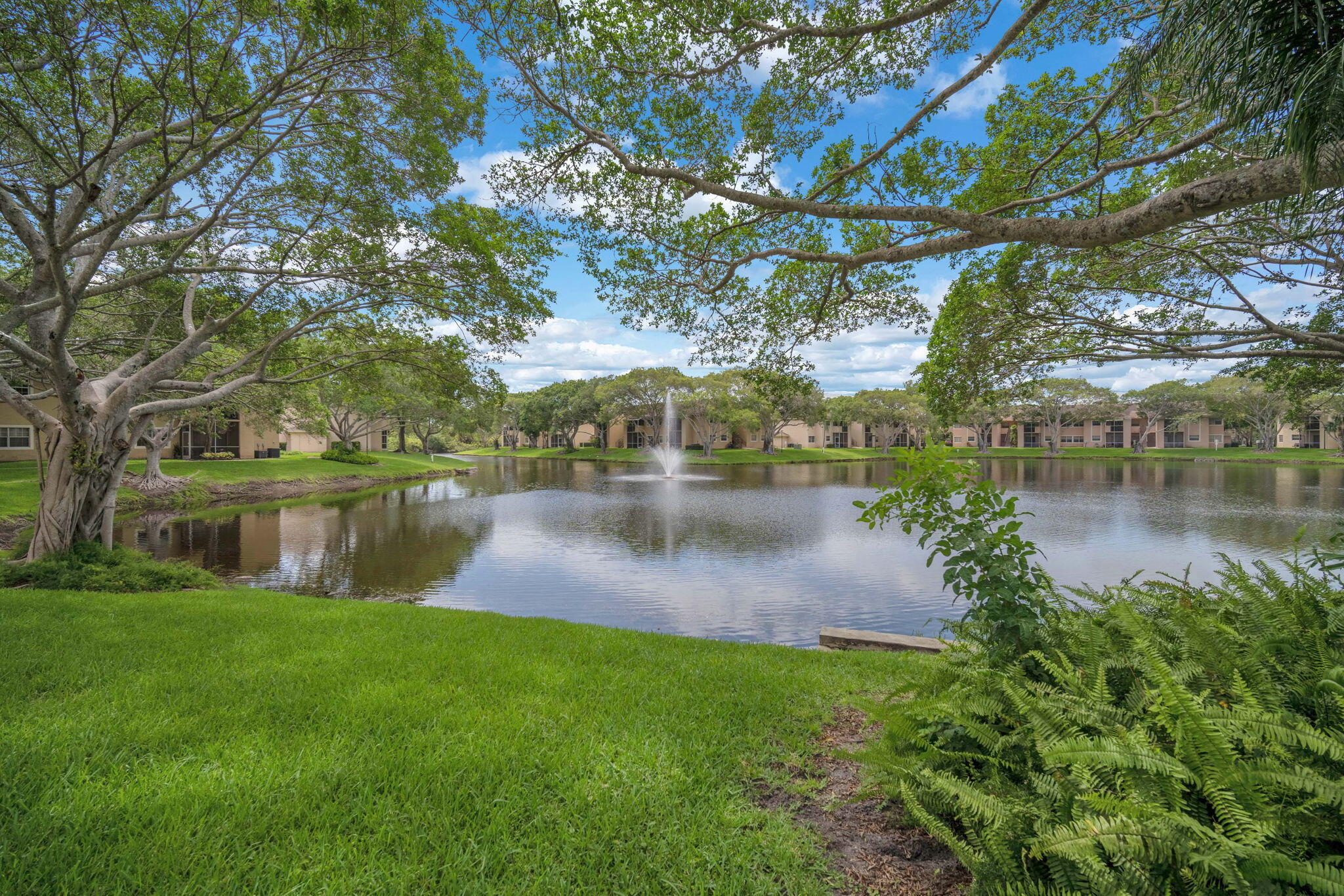 WATERS EDGE AT DEERFIELD CONDO - Residential