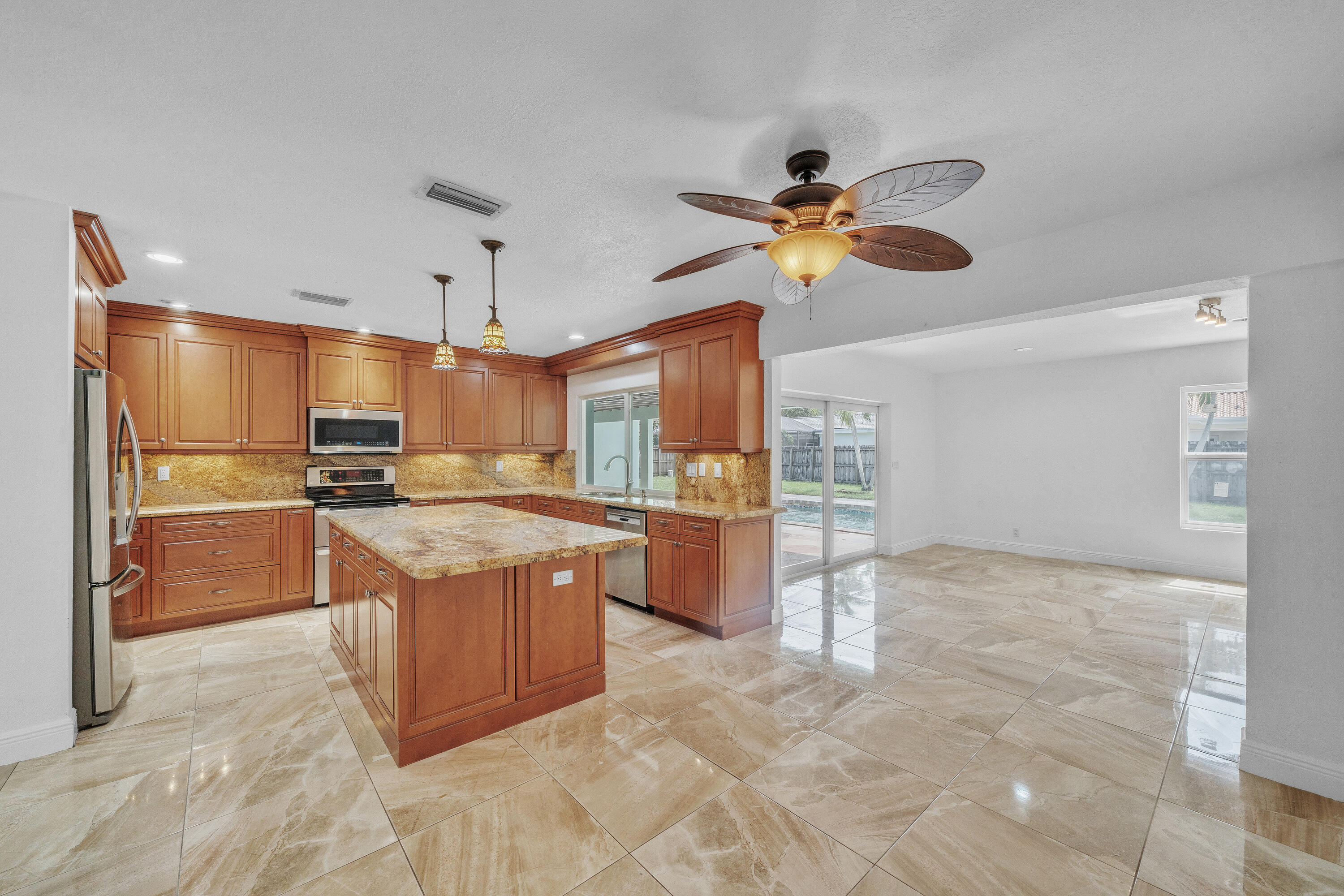NEW ORLEANS VILLAS - Residential