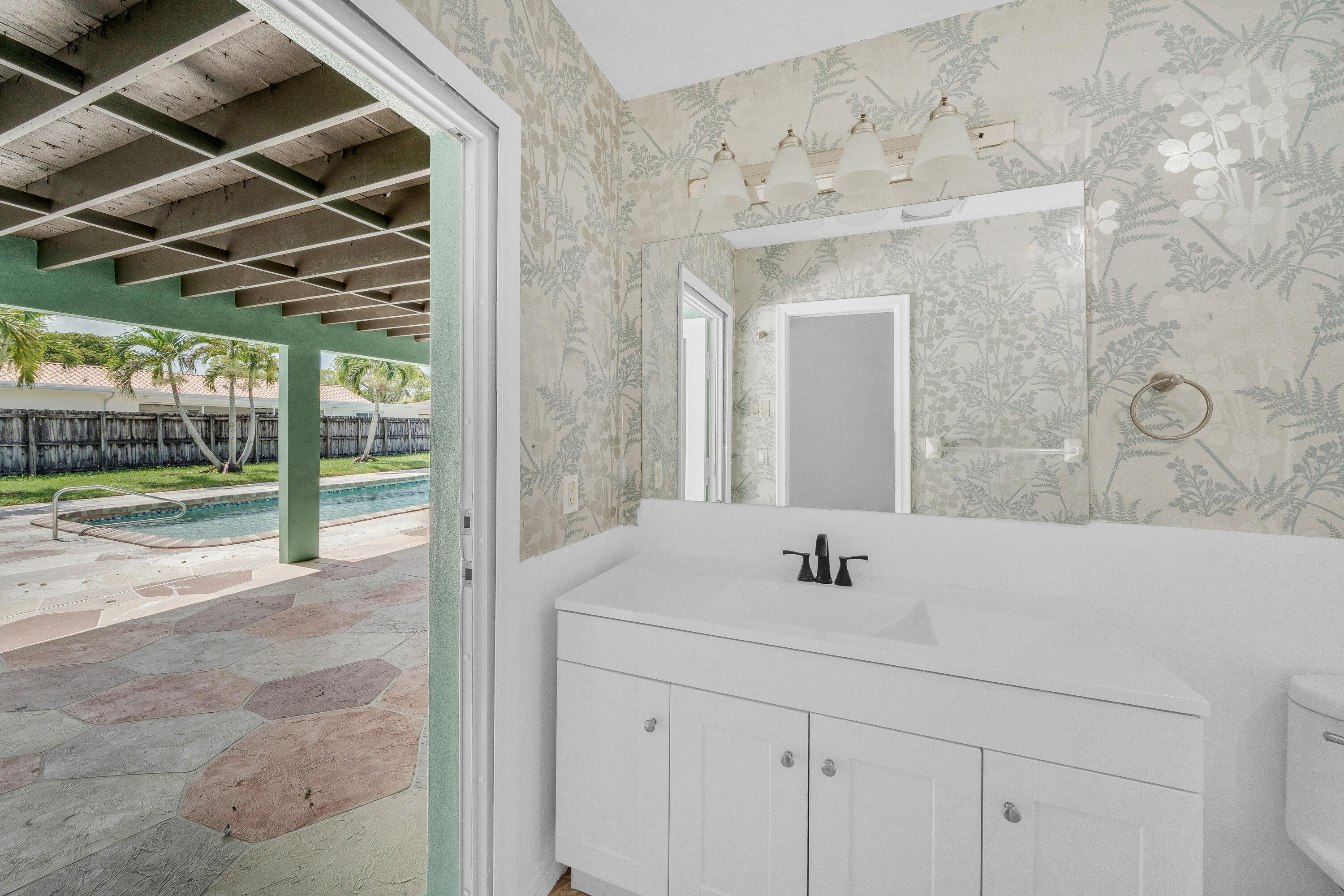 NEW ORLEANS VILLAS - Residential