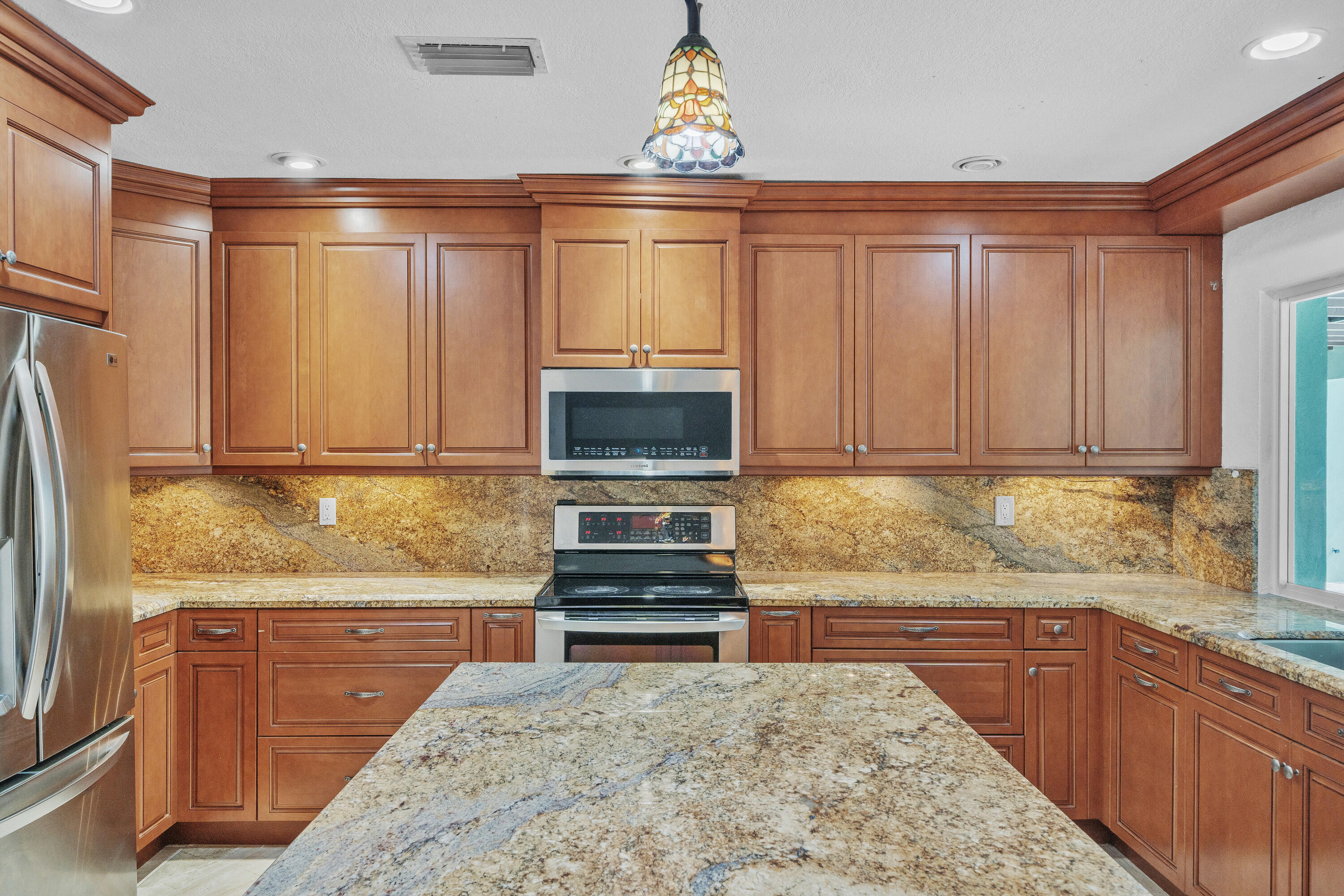NEW ORLEANS VILLAS - Residential