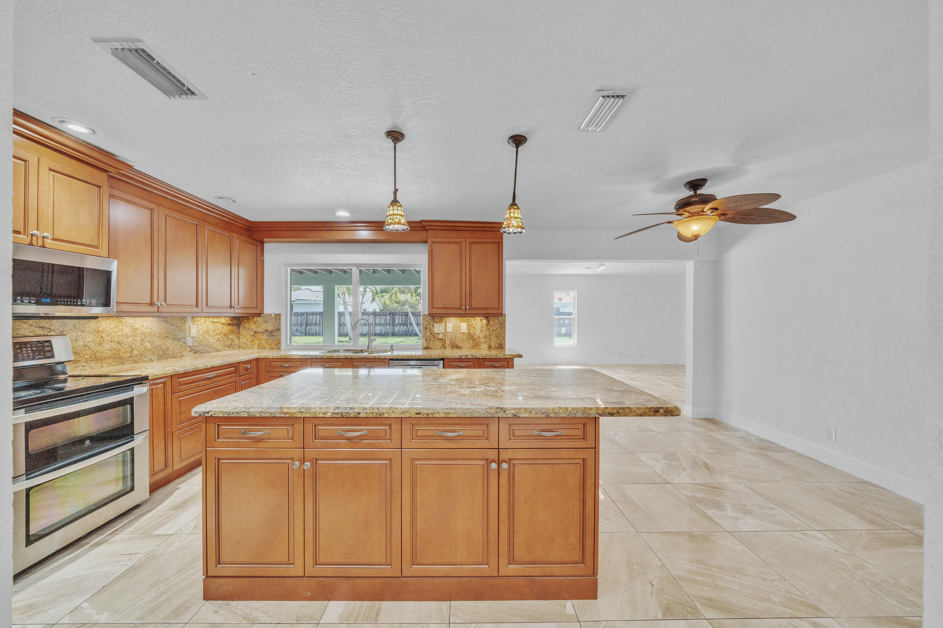 NEW ORLEANS VILLAS - Residential