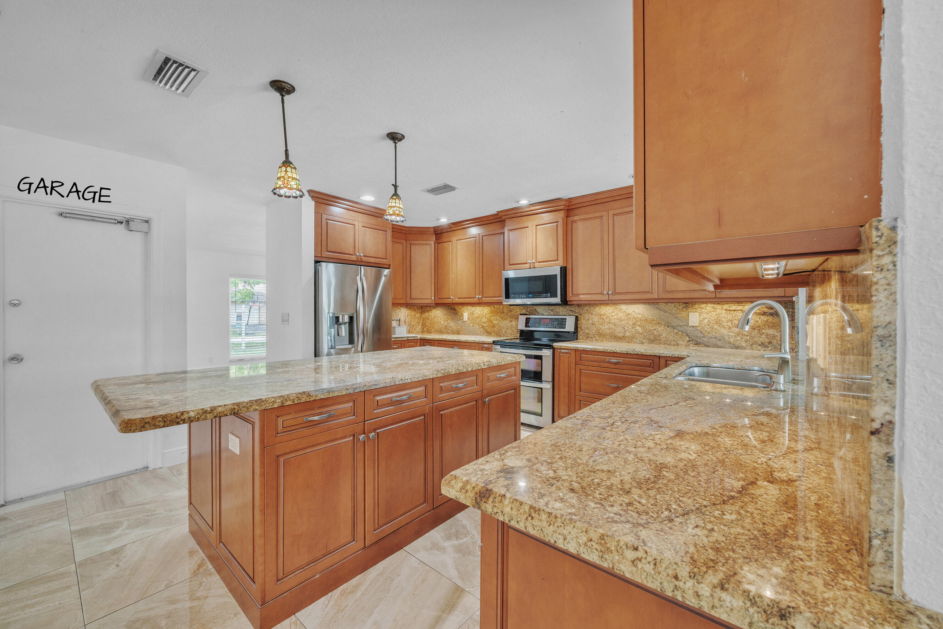 NEW ORLEANS VILLAS - Residential
