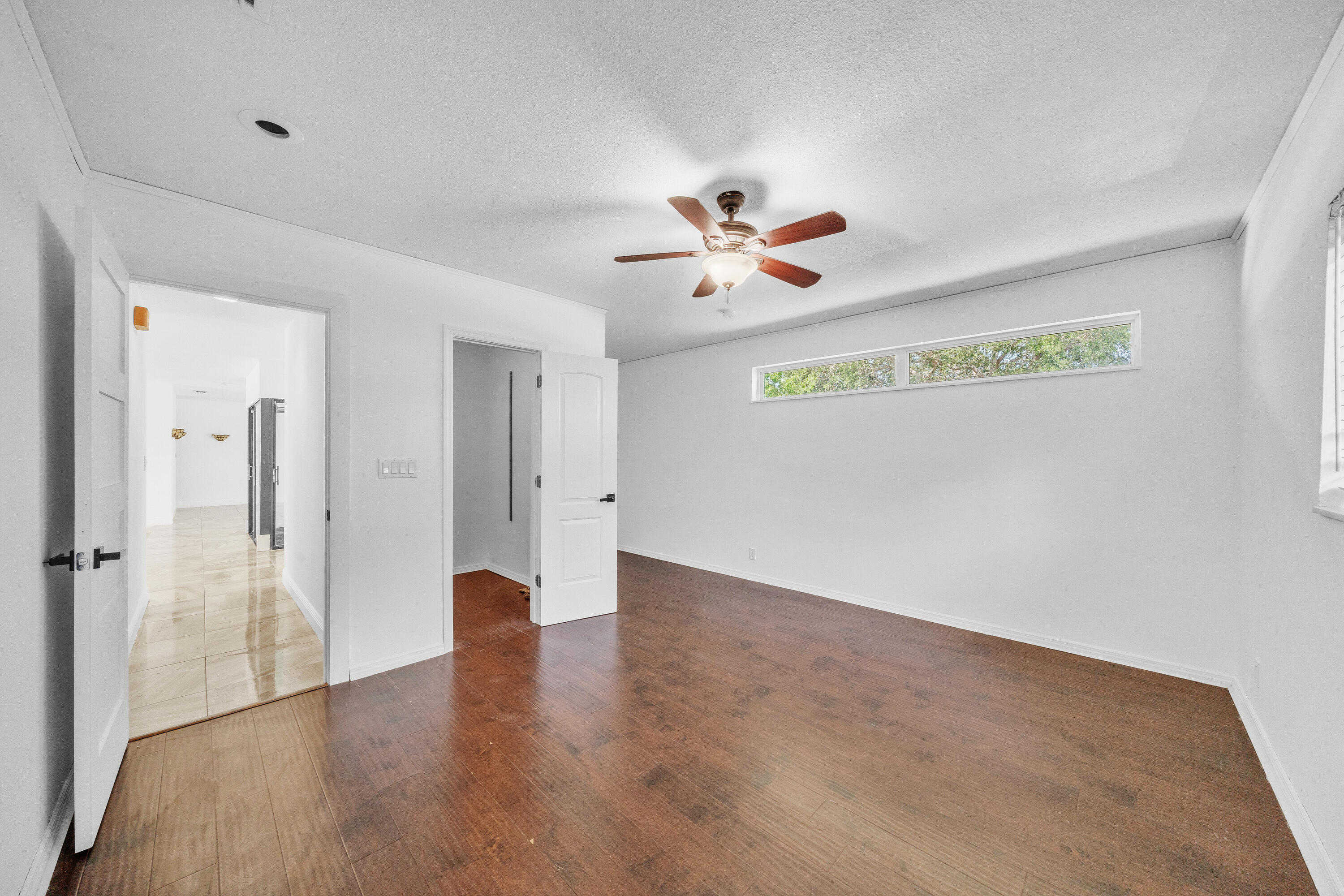 NEW ORLEANS VILLAS - Residential