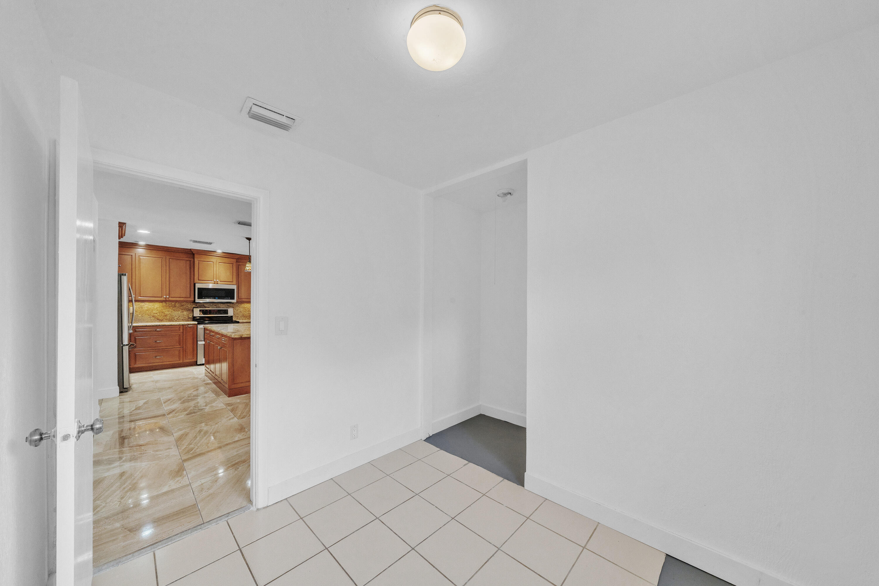 NEW ORLEANS VILLAS - Residential