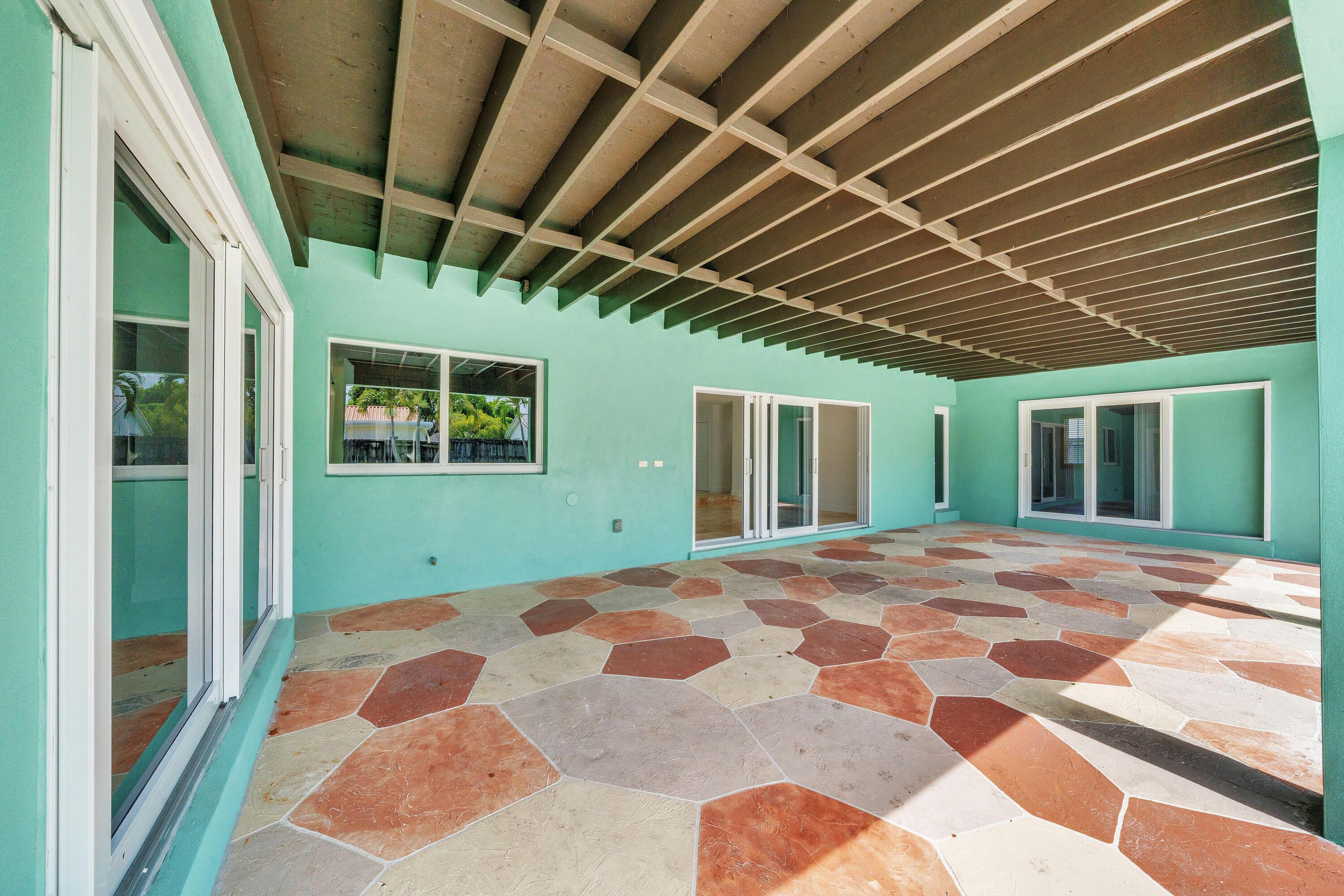 NEW ORLEANS VILLAS - Residential