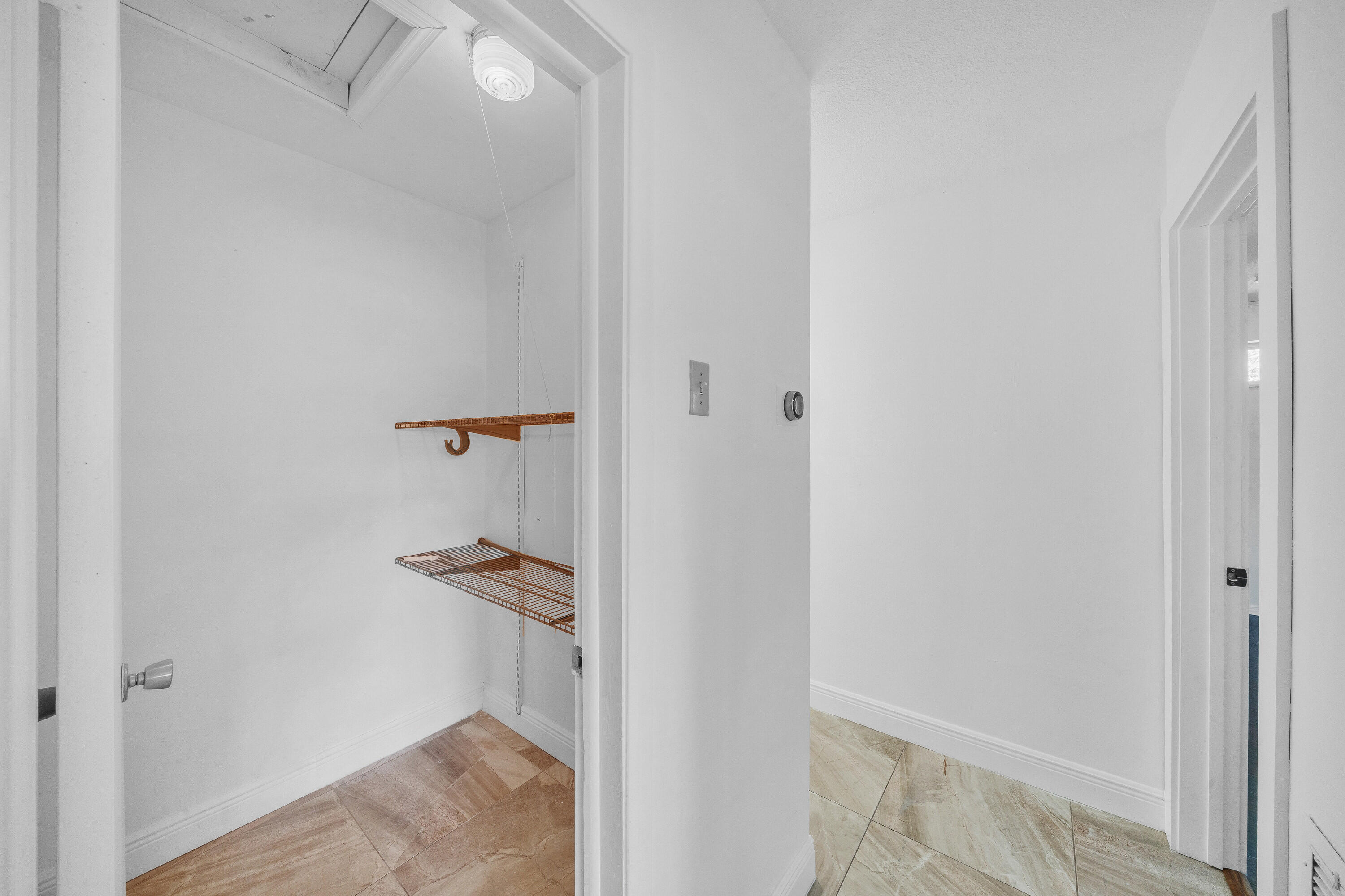 NEW ORLEANS VILLAS - Residential