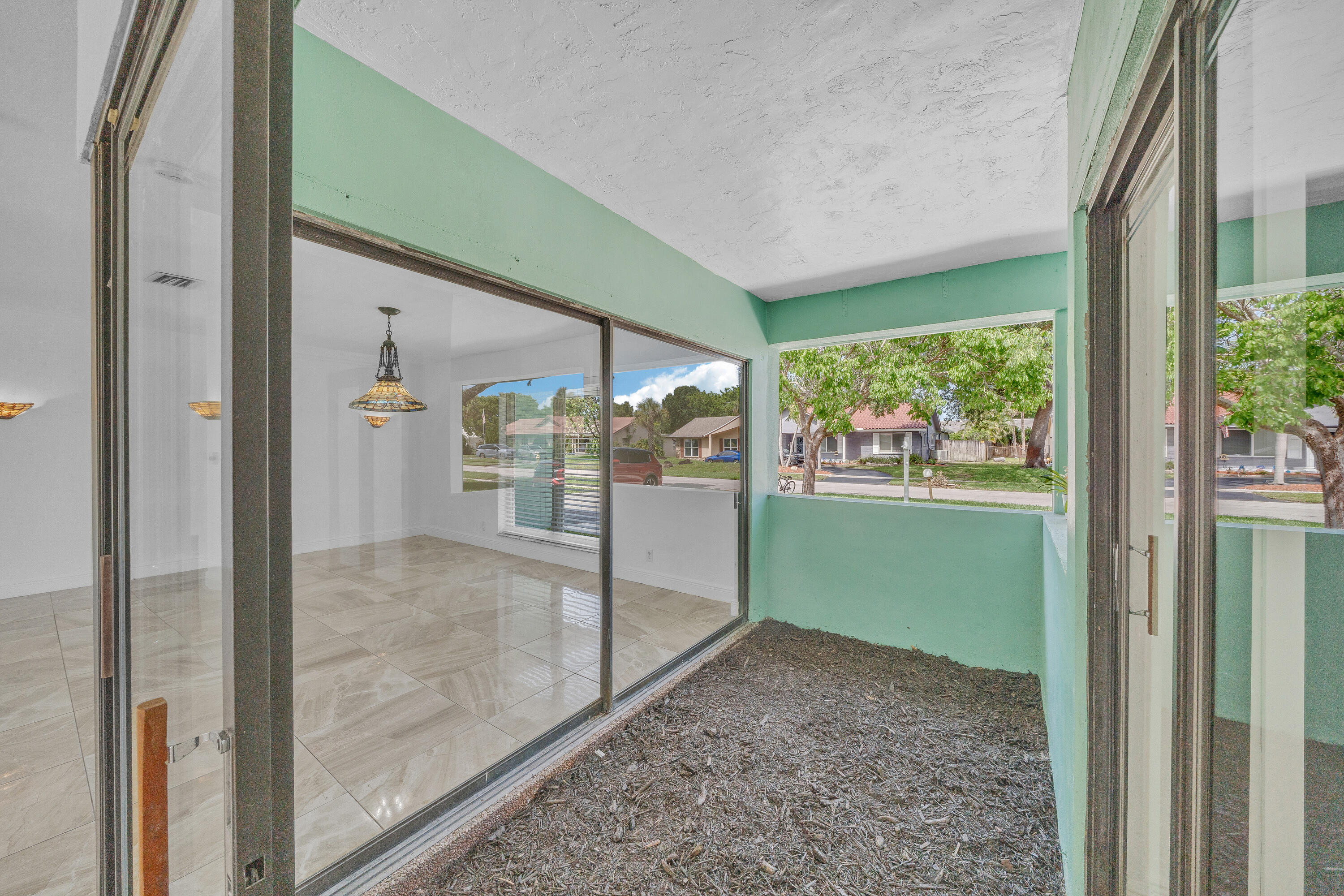 NEW ORLEANS VILLAS - Residential