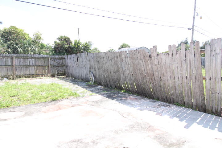 FEDERAL GARDENS 1 - Residential