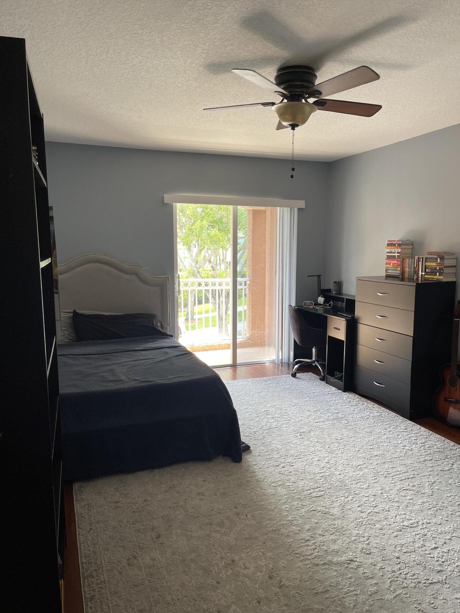 OLYMPIA 2 - Residential Lease