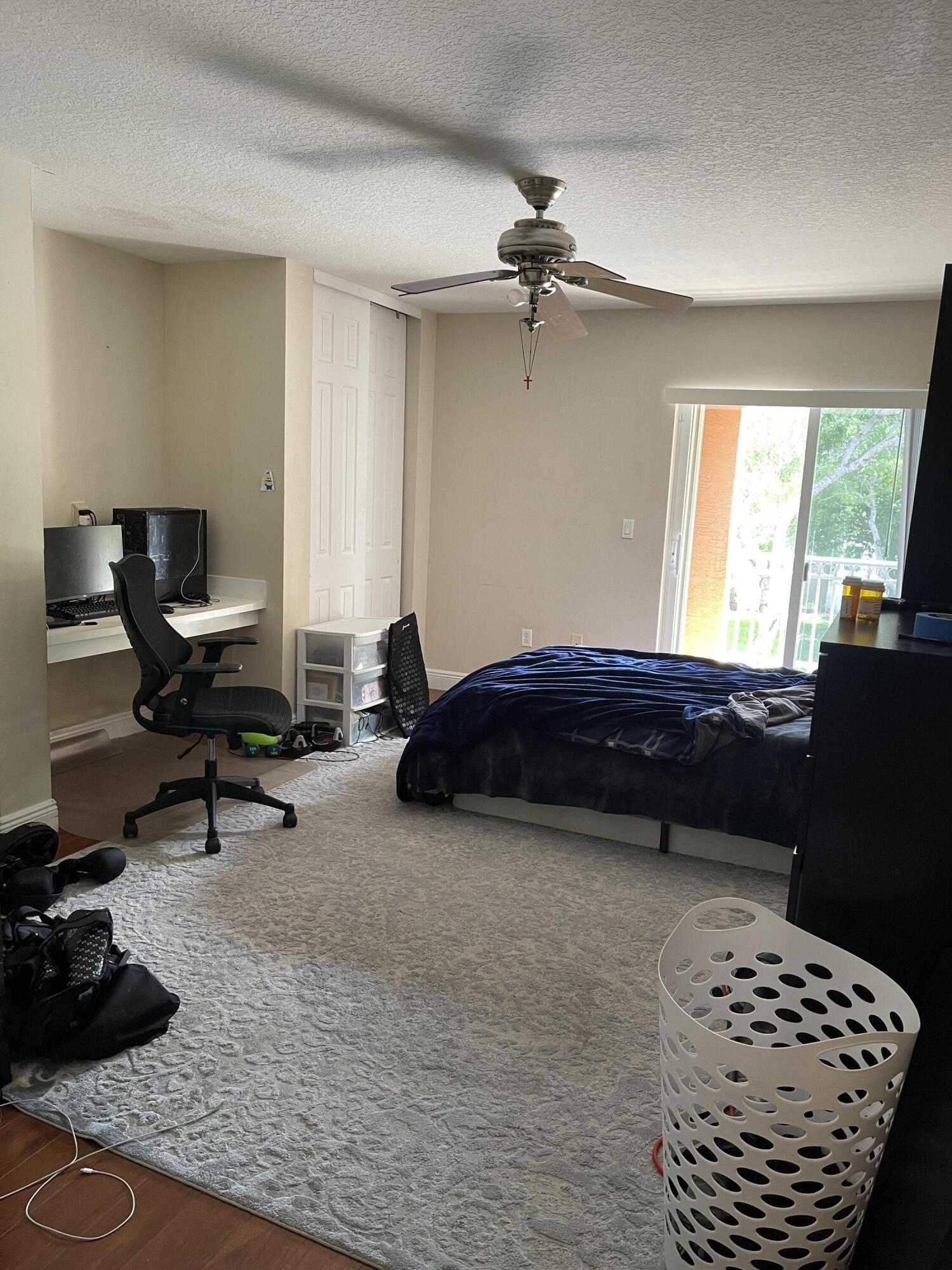 OLYMPIA 2 - Residential Lease