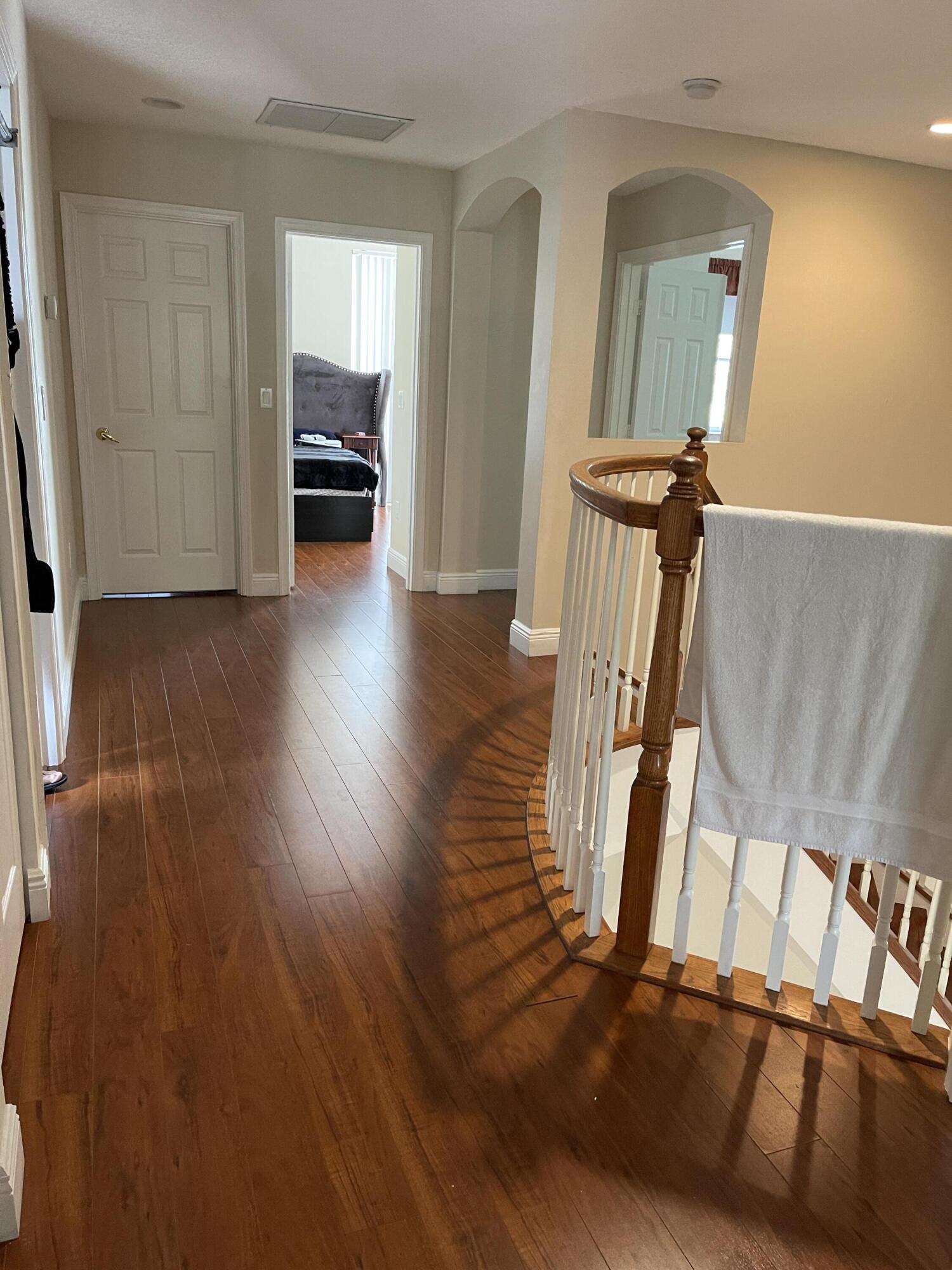 OLYMPIA 2 - Residential Lease