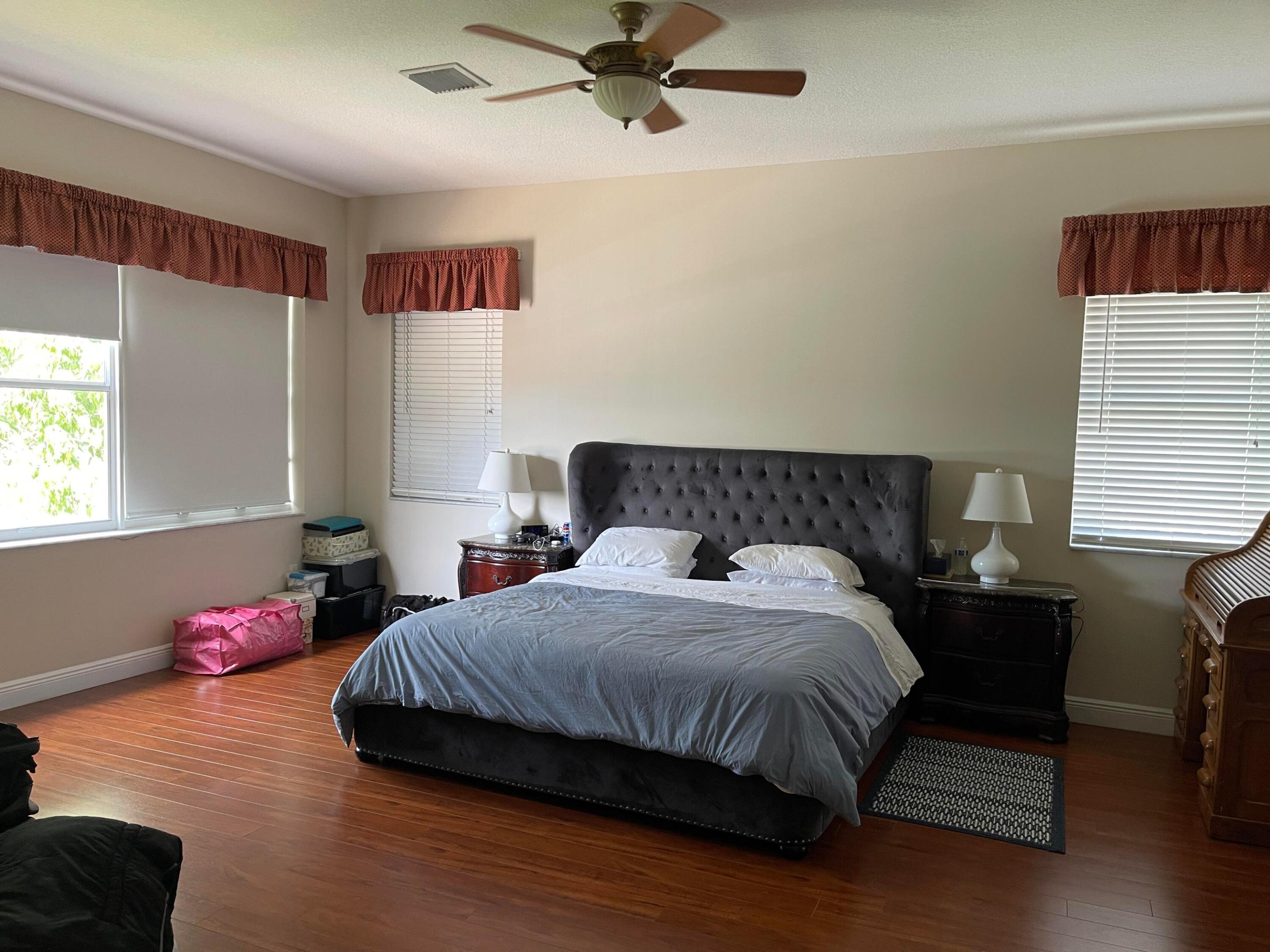 OLYMPIA 2 - Residential Lease