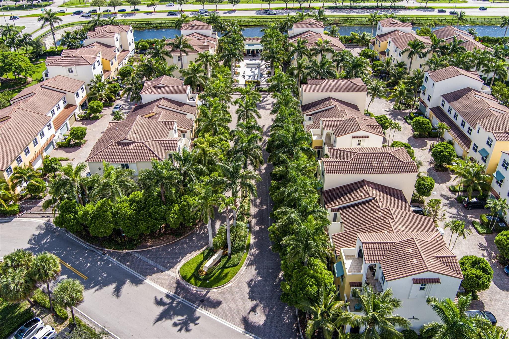 PEMBROKE FALLS-PHASE 1 - Residential