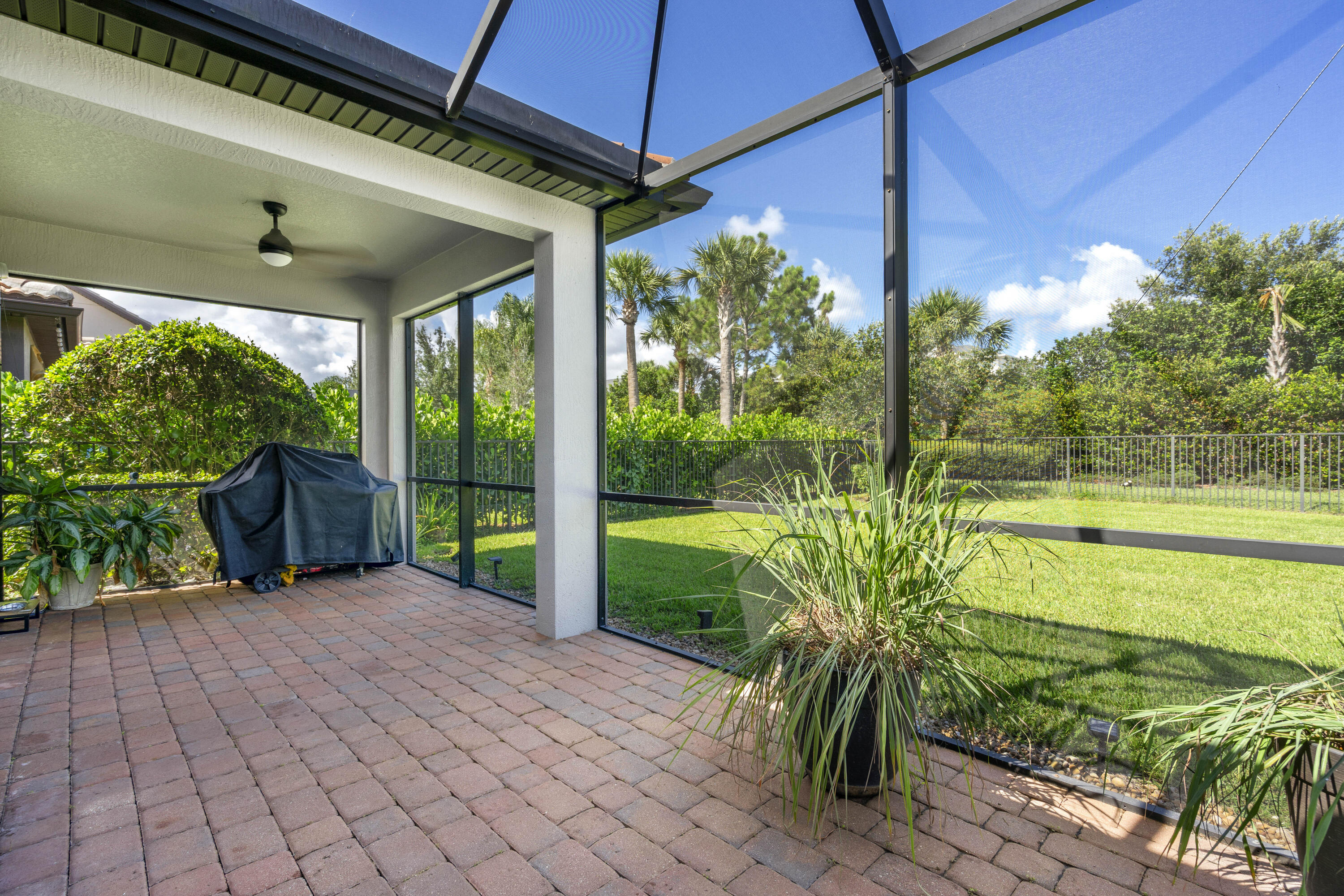VERANDA PLAT NO 4 VERANDA GARDENS WEST PHASE 2 - Residential