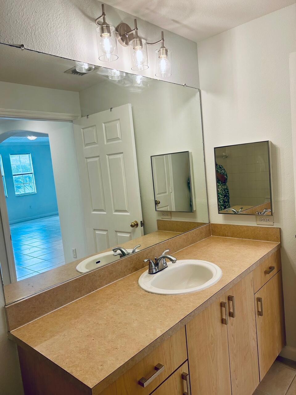 SOLE AT FORT LAUDERDALE CONDO - Residential Lease