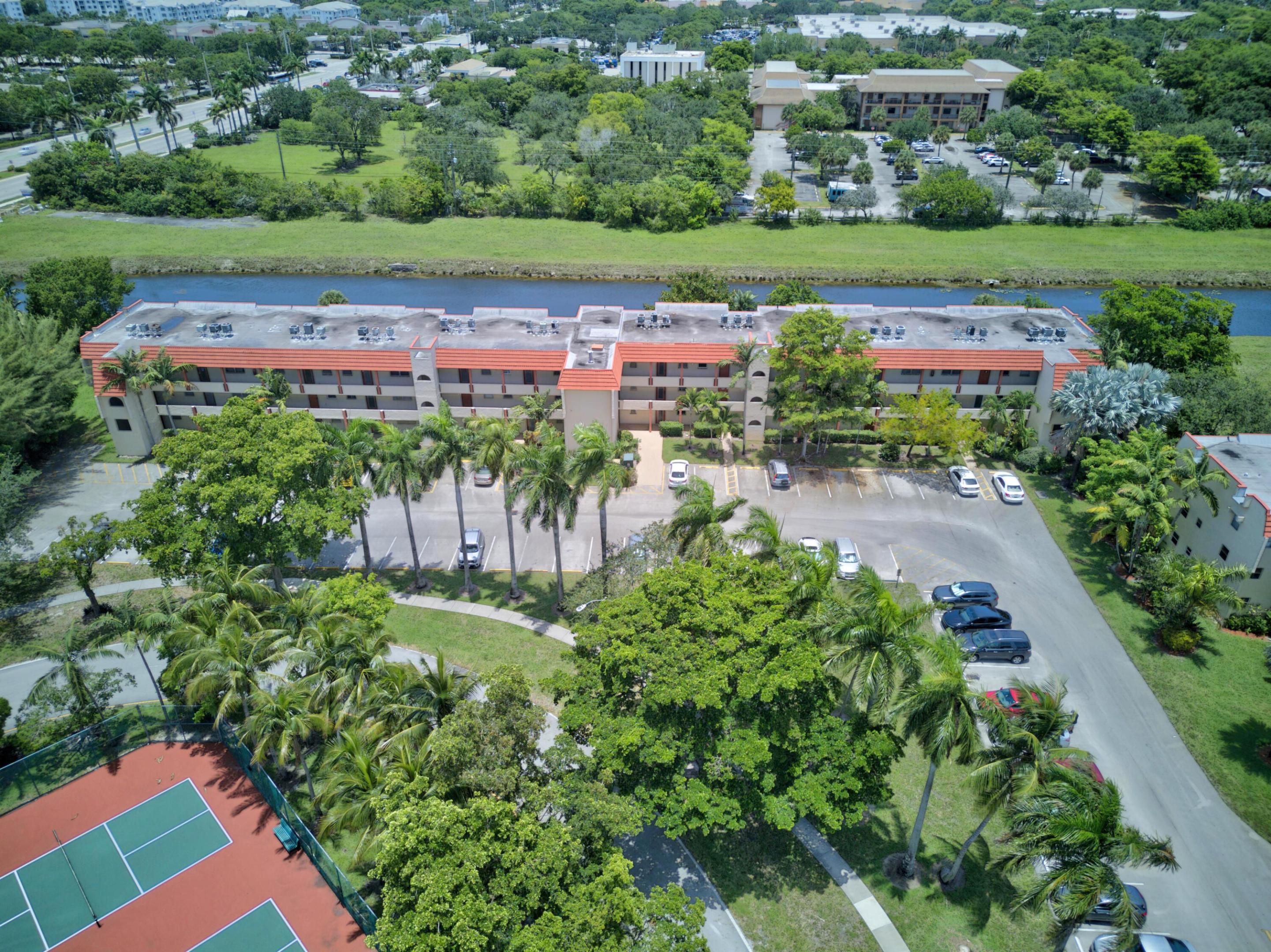 SUNRISE LAKES 29 CONDO - Residential