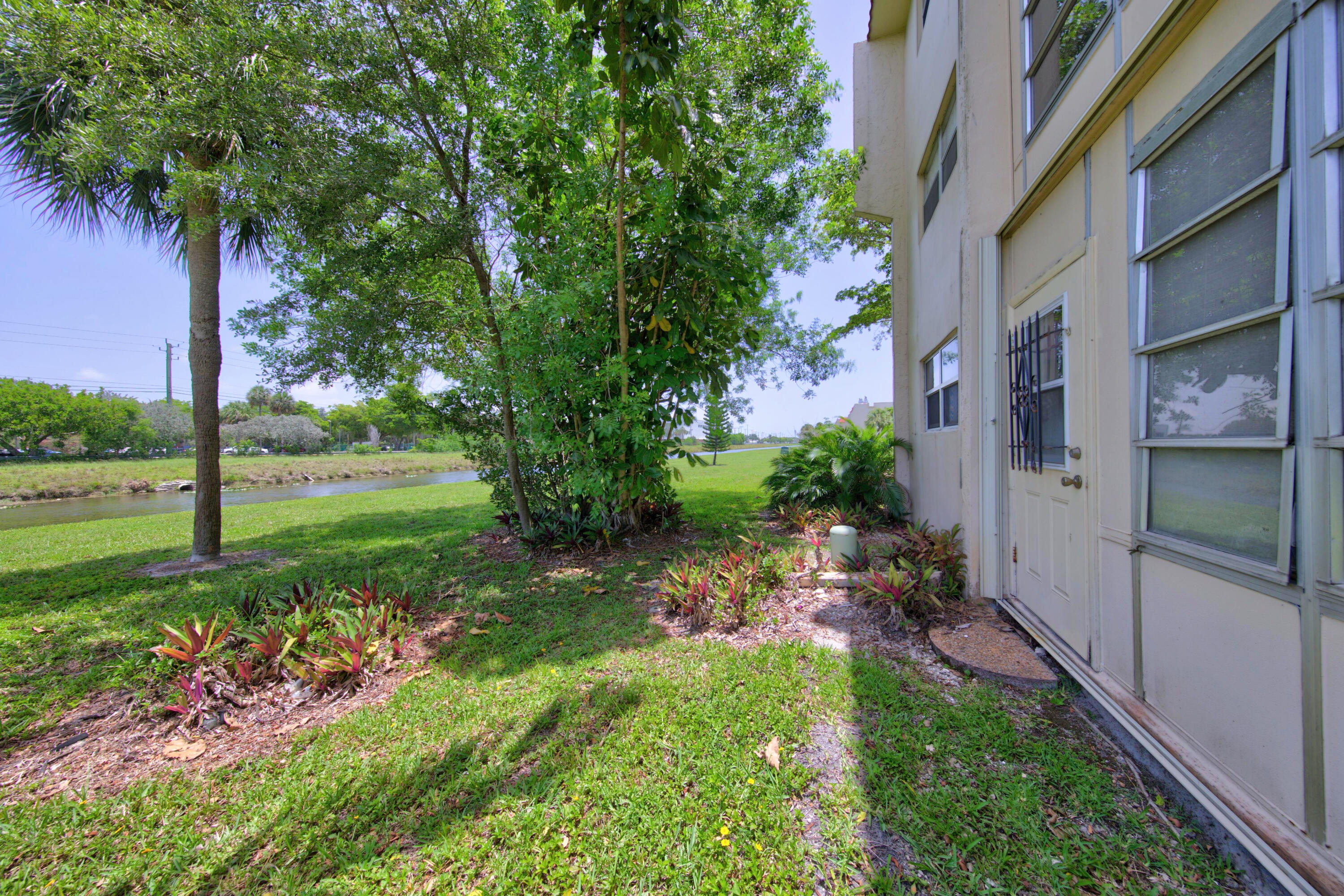 SUNRISE LAKES 29 CONDO - Residential