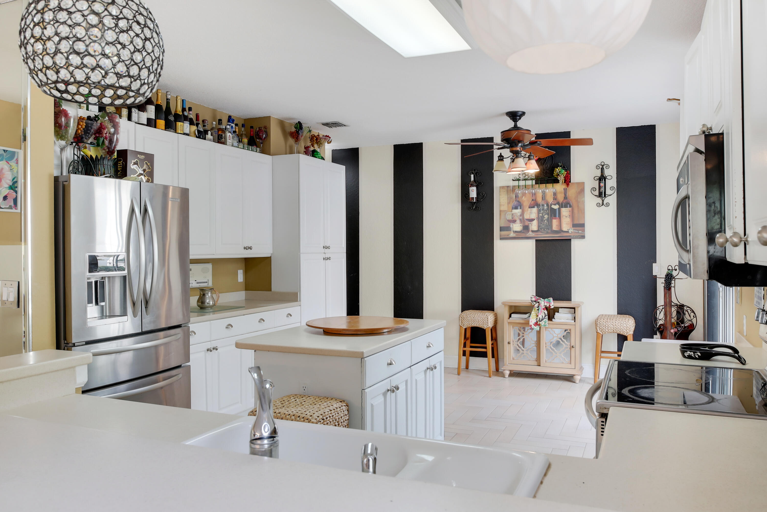 CLASSICS AT BEAR LAKES - Residential Lease