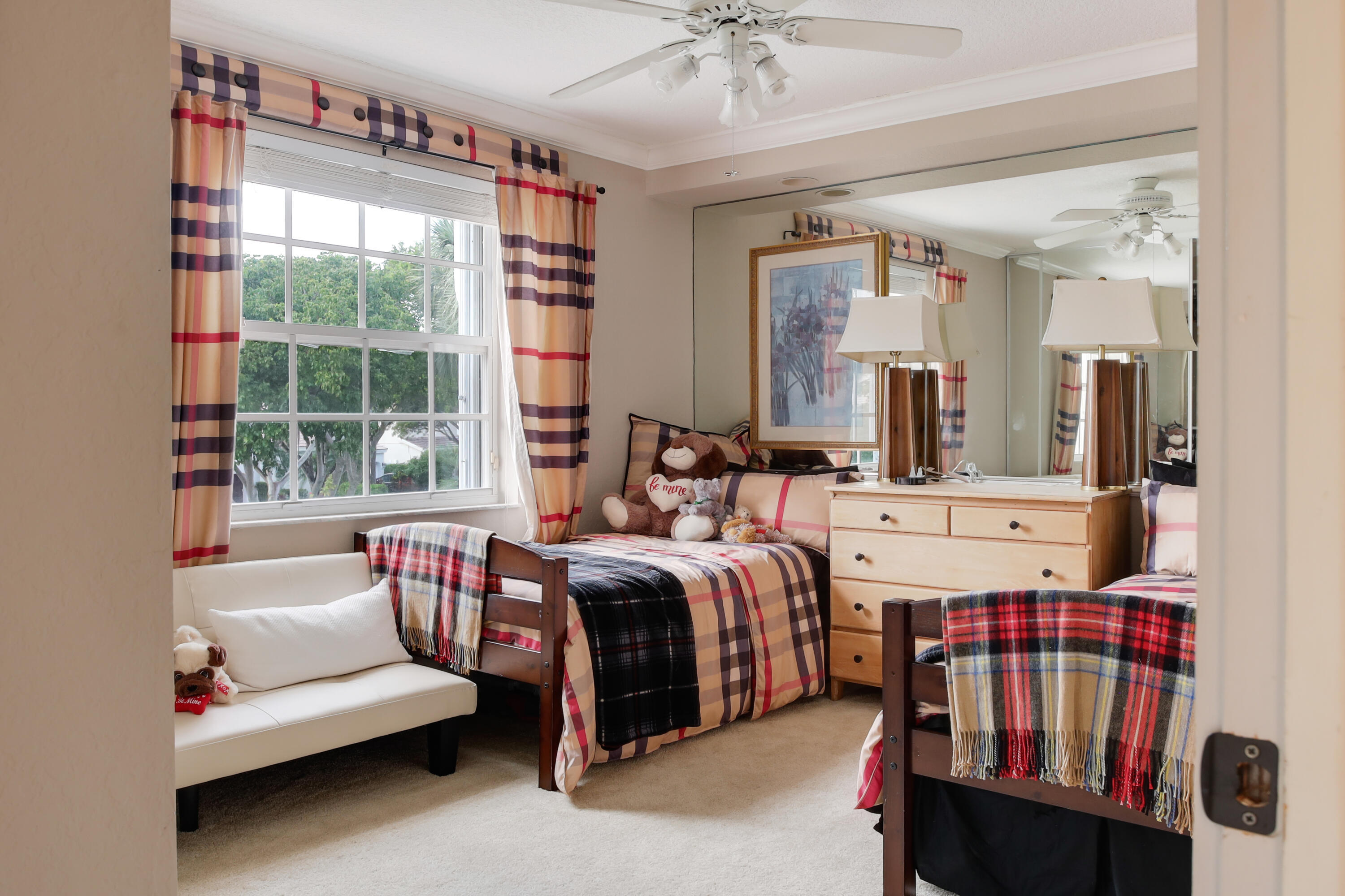 CLASSICS AT BEAR LAKES - Residential Lease