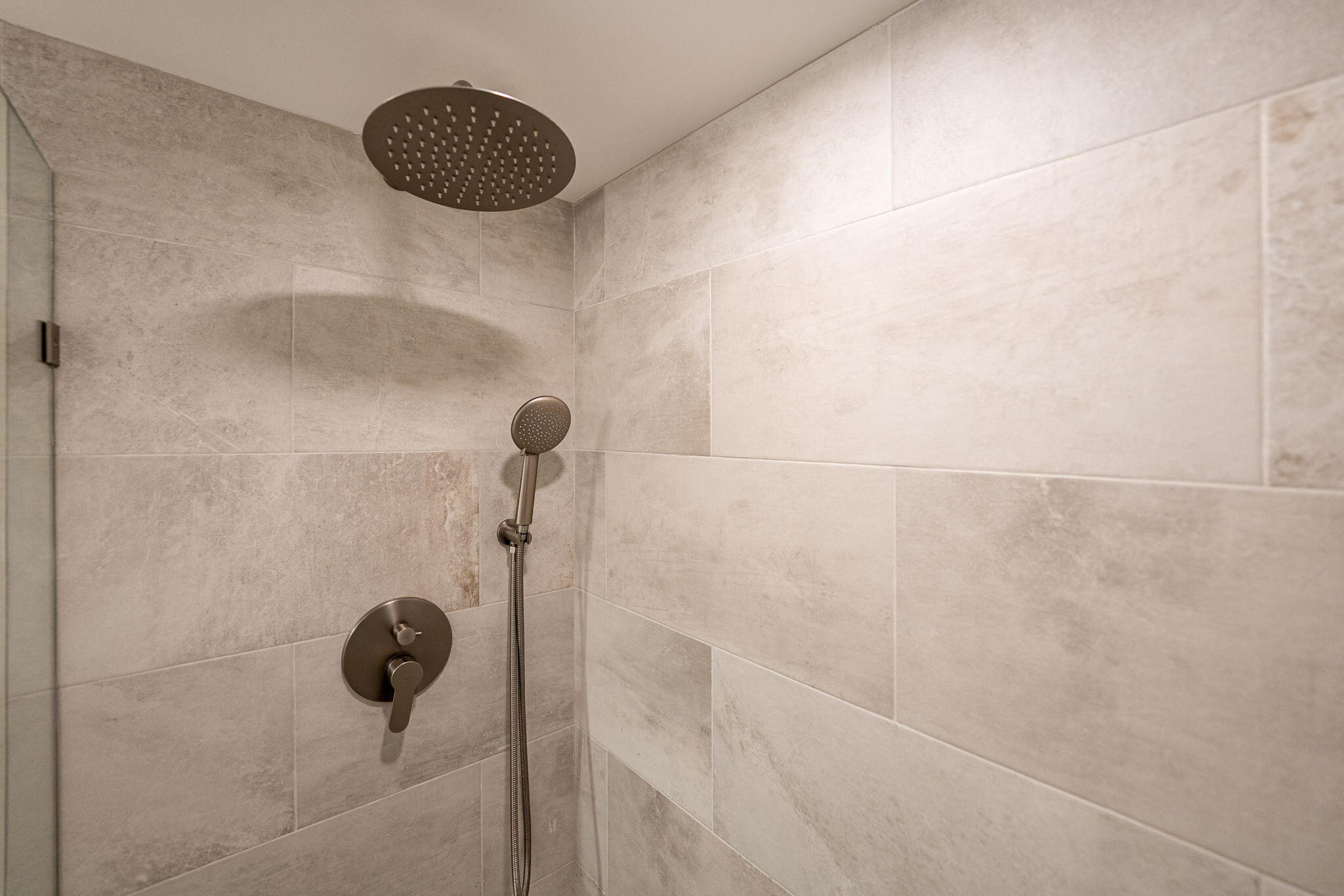 Empress Condo - Residential