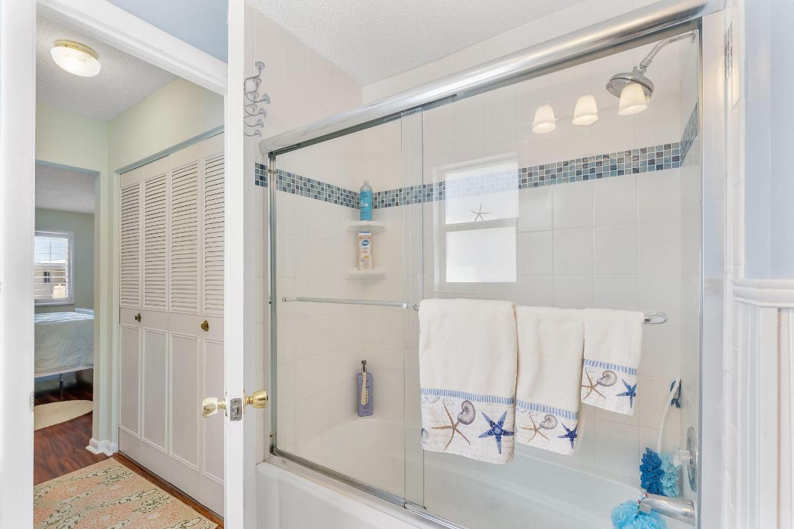SQUIRE HILL CONDO - Residential