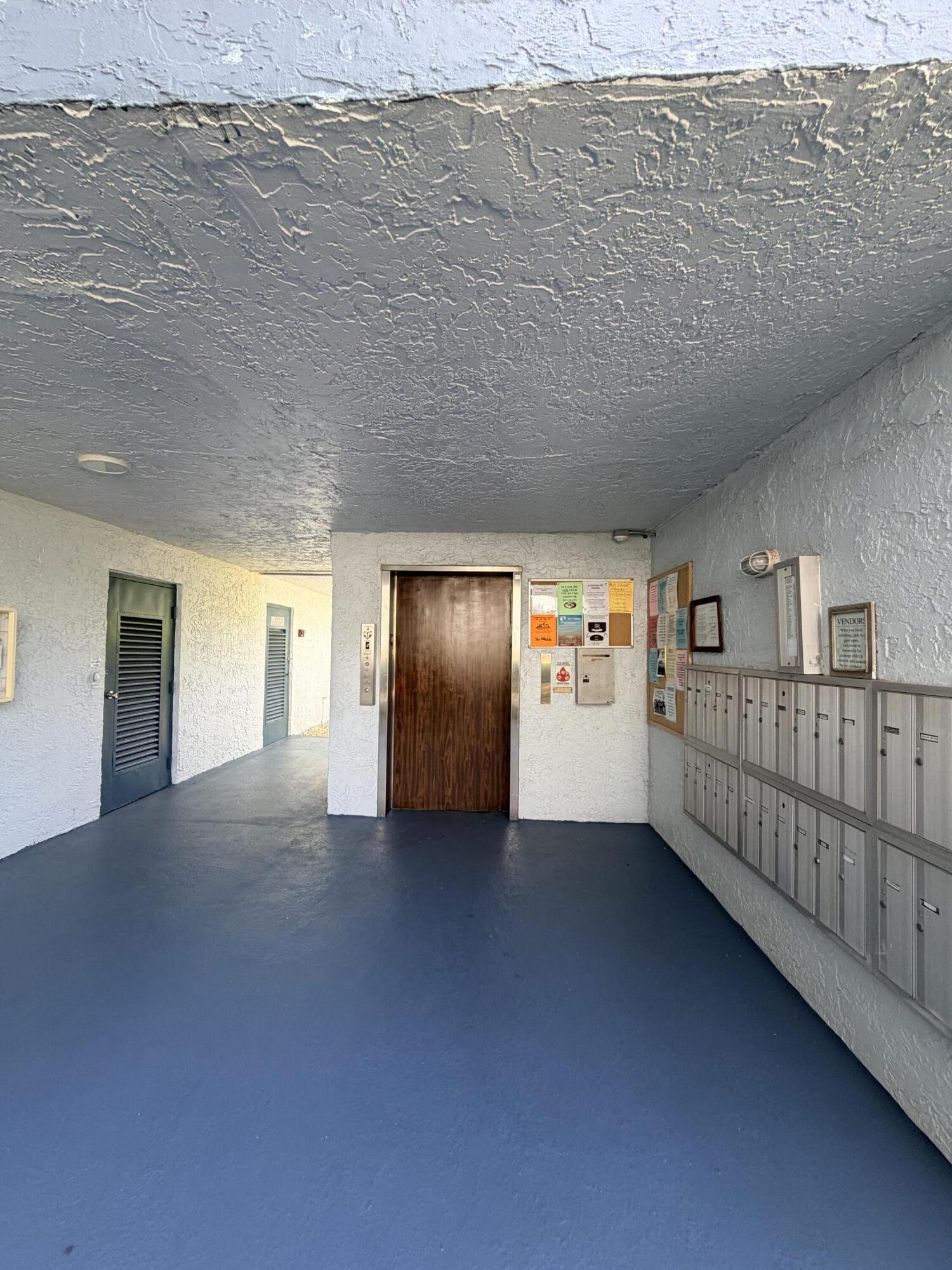 12B OF PALM SPRINGS 2 CONDO - Residential