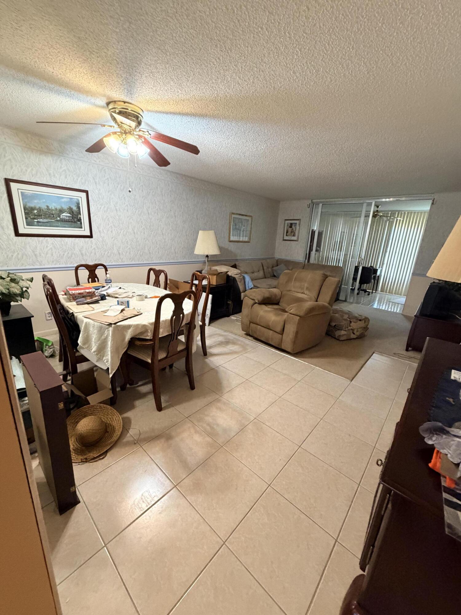 12B OF PALM SPRINGS 2 CONDO - Residential