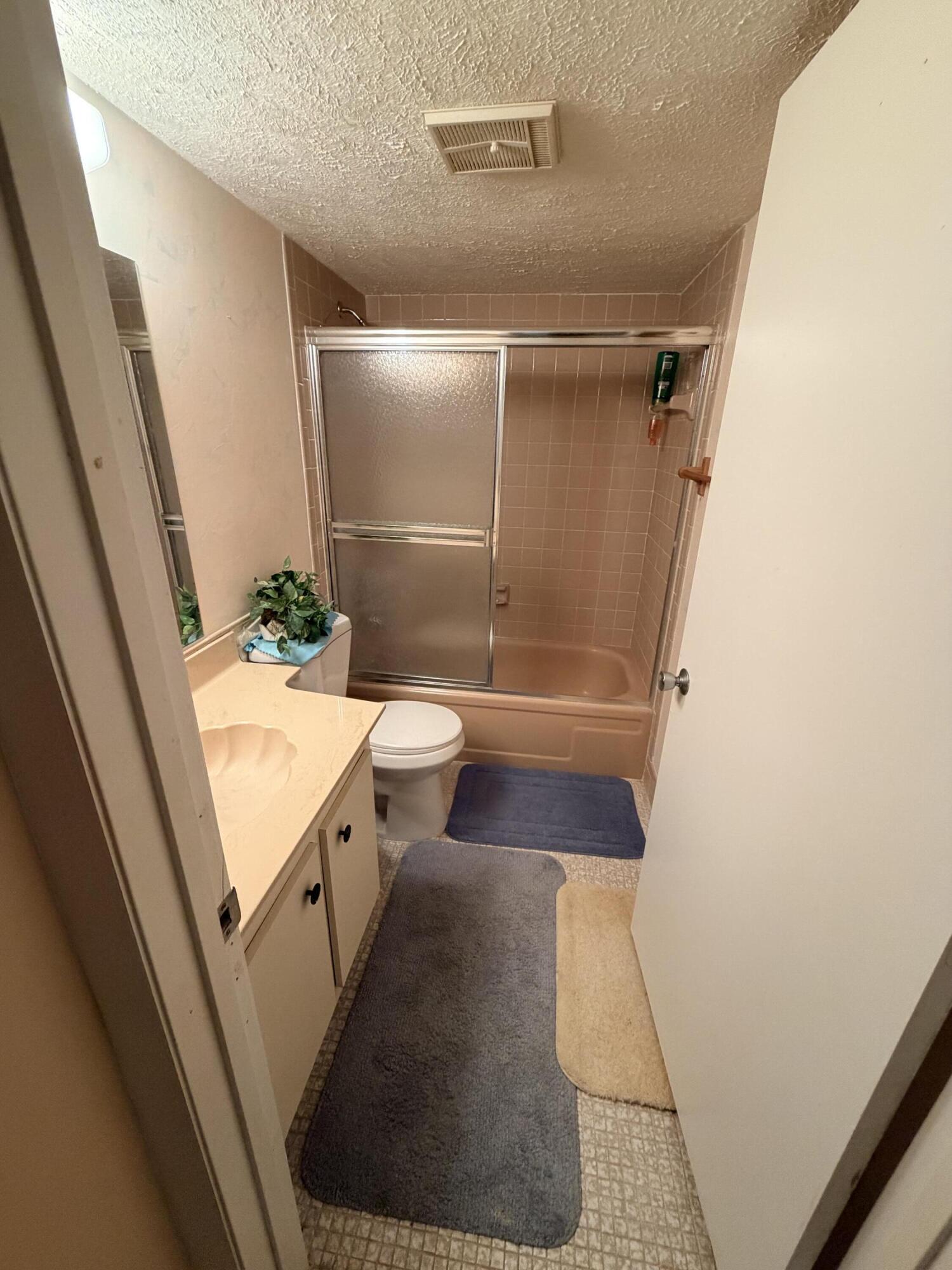 12B OF PALM SPRINGS 2 CONDO - Residential