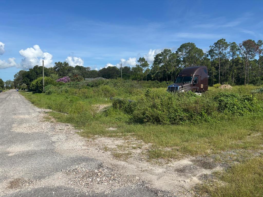 Loxahatchee - Land