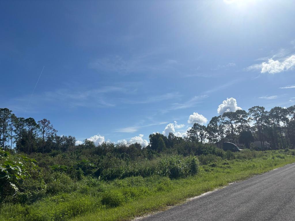 Loxahatchee - Land