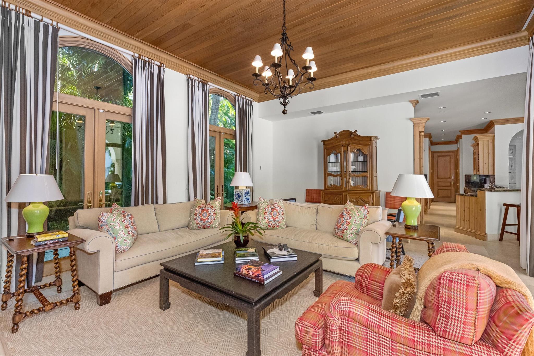 PRIMAVERA ESTATES (LAKE FRONT) - Residential