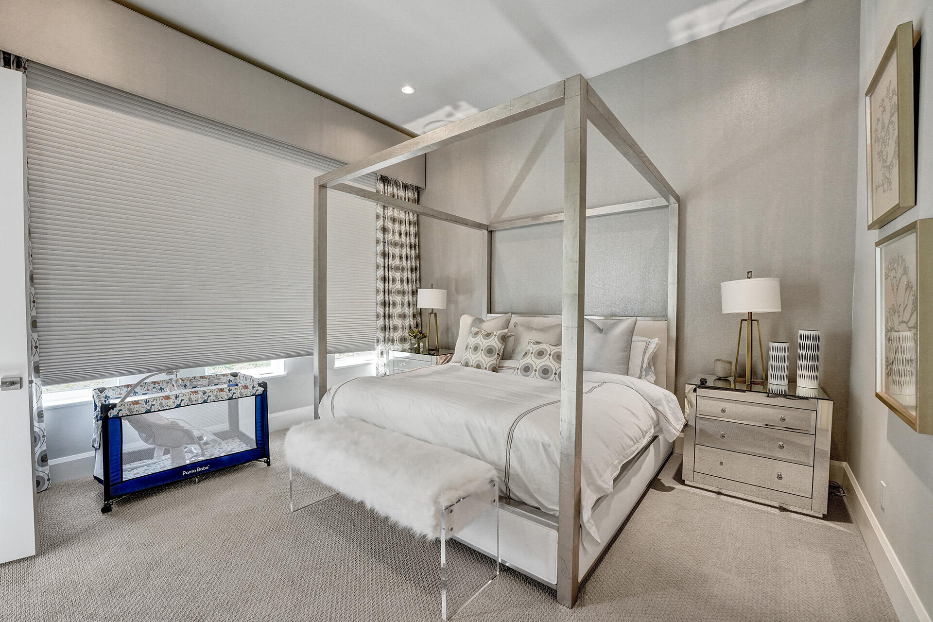 ADMIRALS COVE - Residential