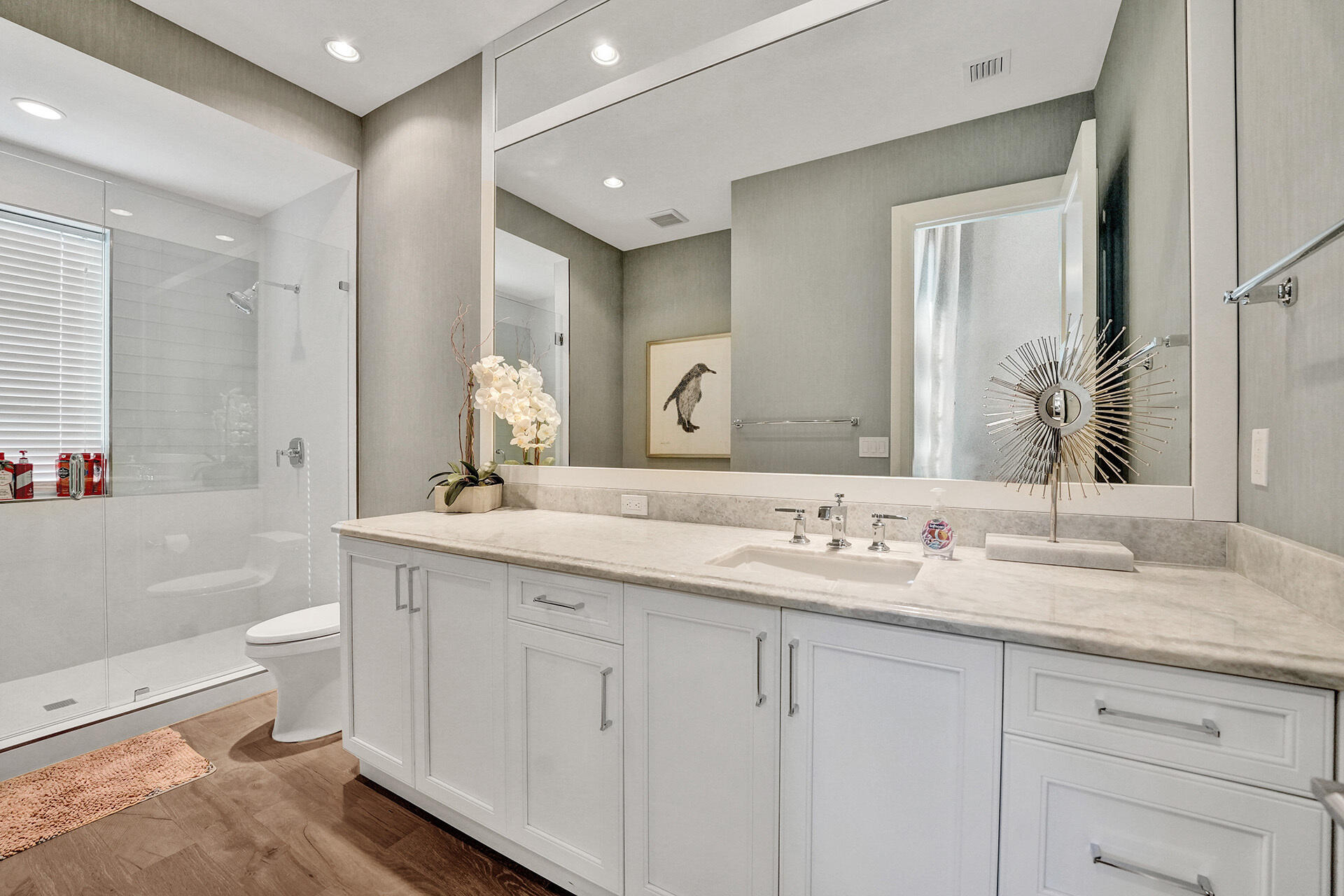 ADMIRALS COVE - Residential