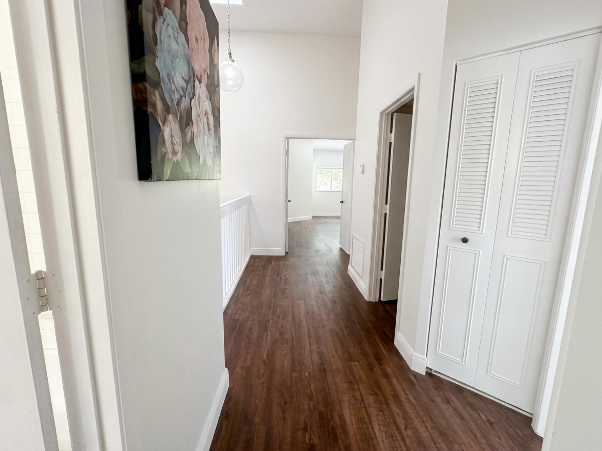 LAKES OF WOODHAVEN I & II COND - Residential Lease