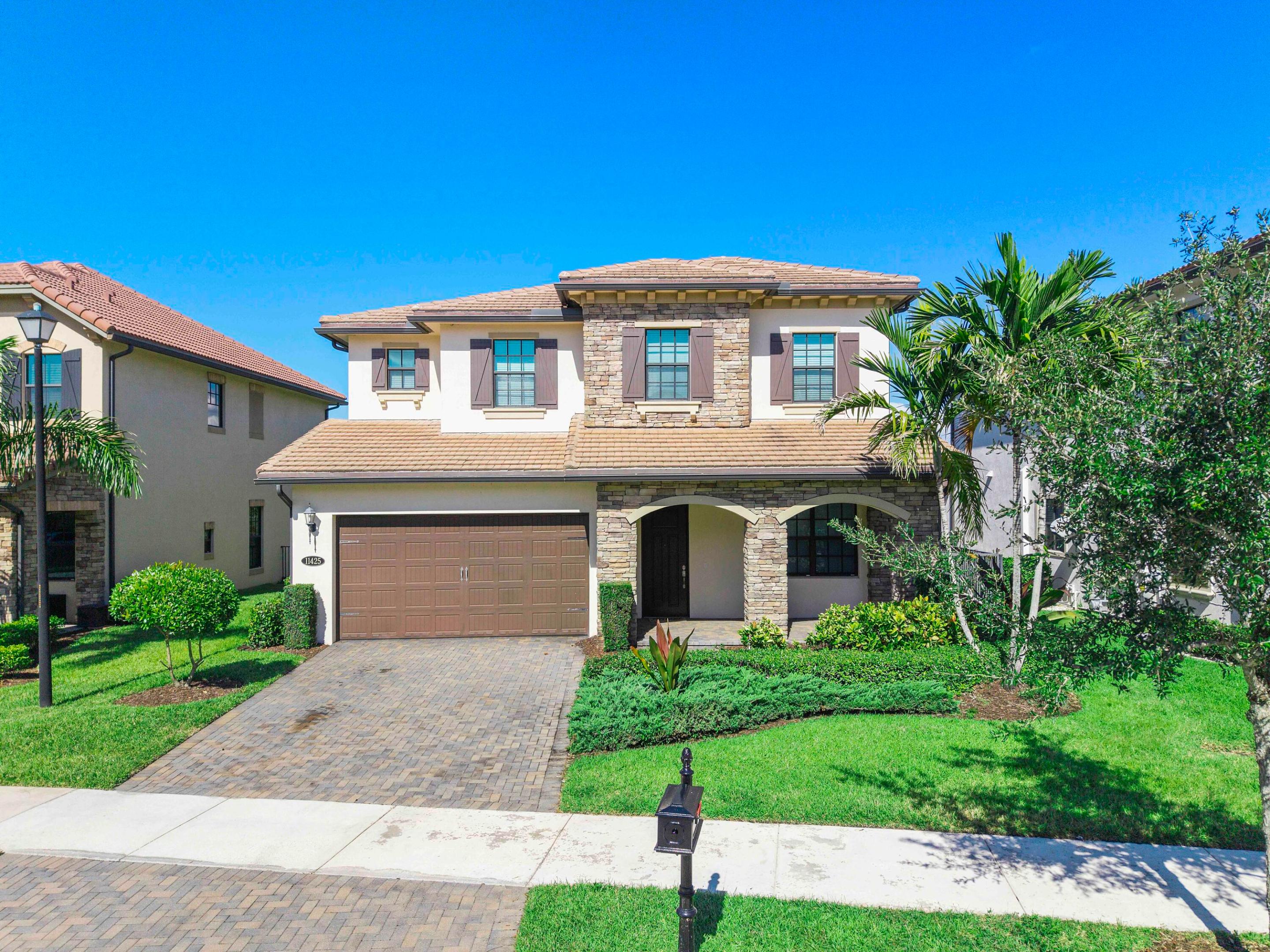BRUSCHI PROPERTY - Residential