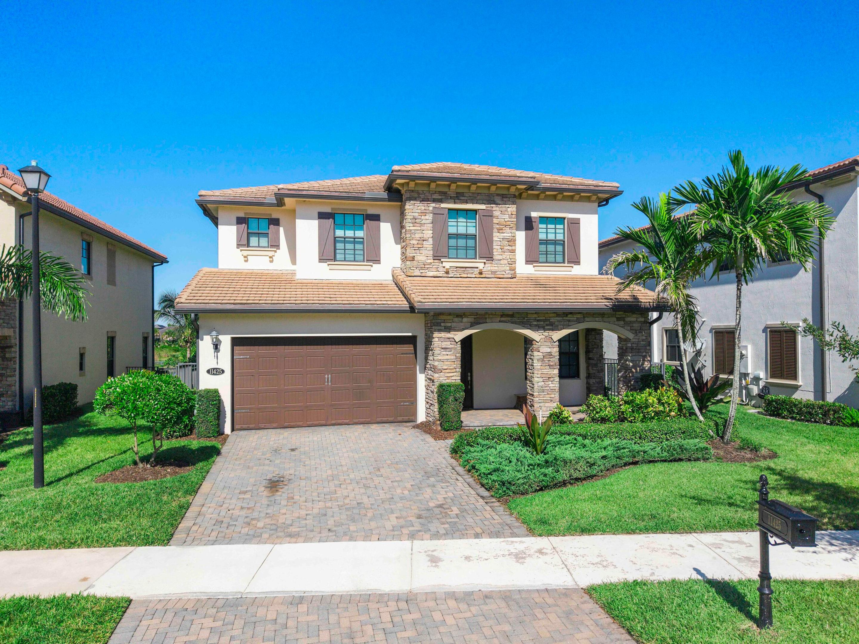 BRUSCHI PROPERTY - Residential