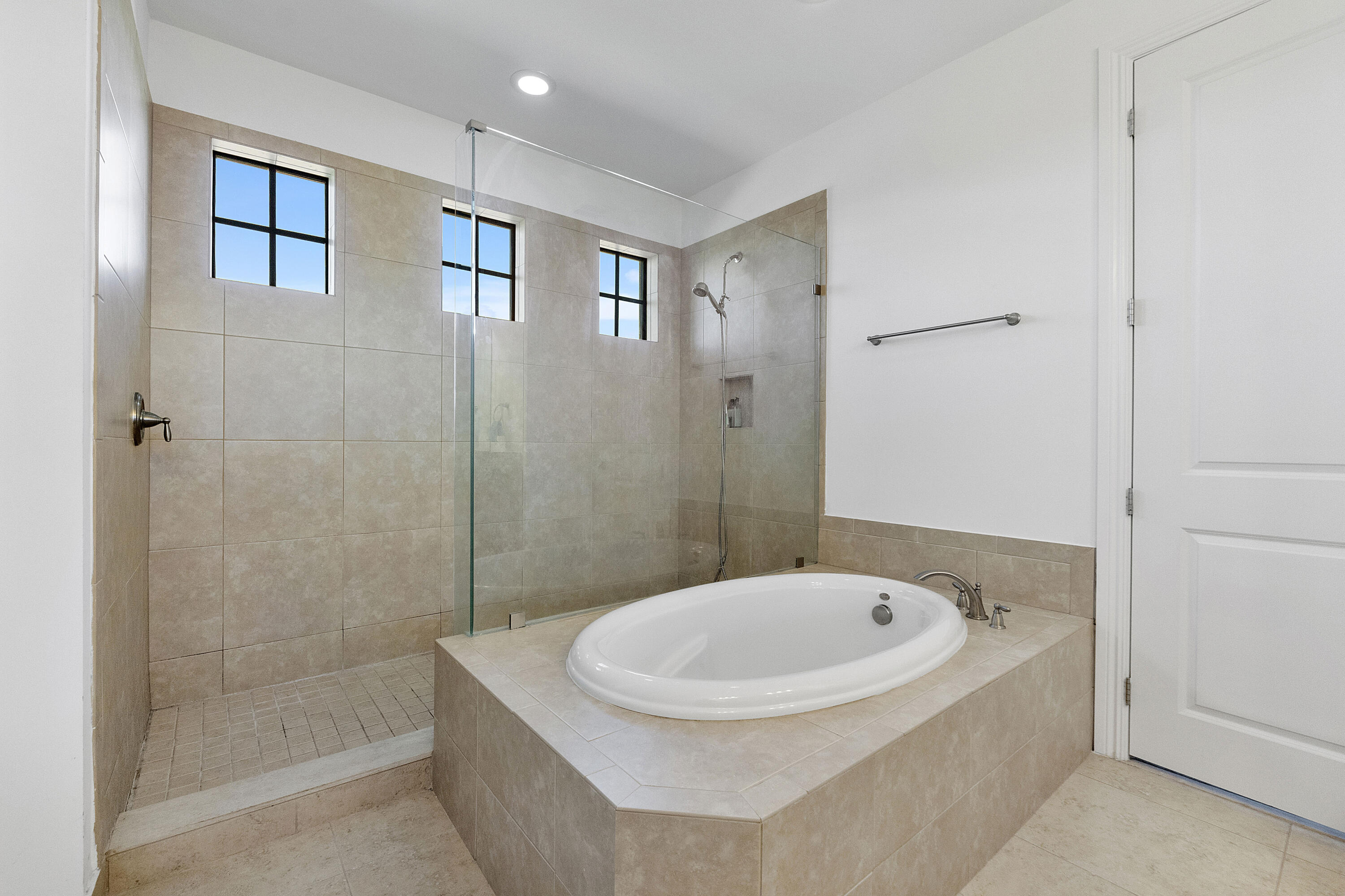 BRUSCHI PROPERTY - Residential