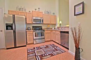 Updated 3 bedroom, 2 bath, 1 car garage in the heart of Boynton. Home features include: tons of natural light, spacious floor plan, split bedrooms, tile floors throughout the main living areas and master bedroom, laminate floors in both guest rooms, high-hat lighting, updated lighting fixtures, knock down ceilings, stainless steel appliances, vaulted ceilings, skylights, screened in lani, private fully fenced in back yard with no rear neighbors! Master bedroom has a large walk in closet and the master bathroom has a walk in shower. The guest bathroom has been updated and has a jetted soaking tub! Arbor Glen offers a community pool, tennis, sidewalks and more. Best yet, low HOA fees. This is a great family home, pets allowed too! Come take a look and fall in love!