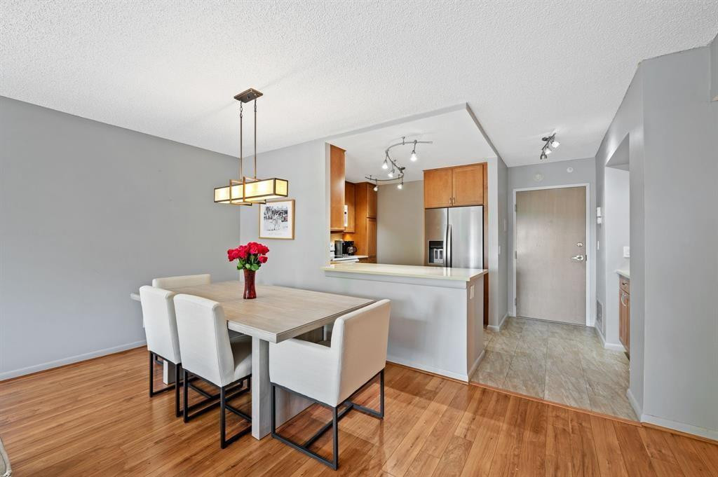 ESSEX TOWER CONDO - Residential