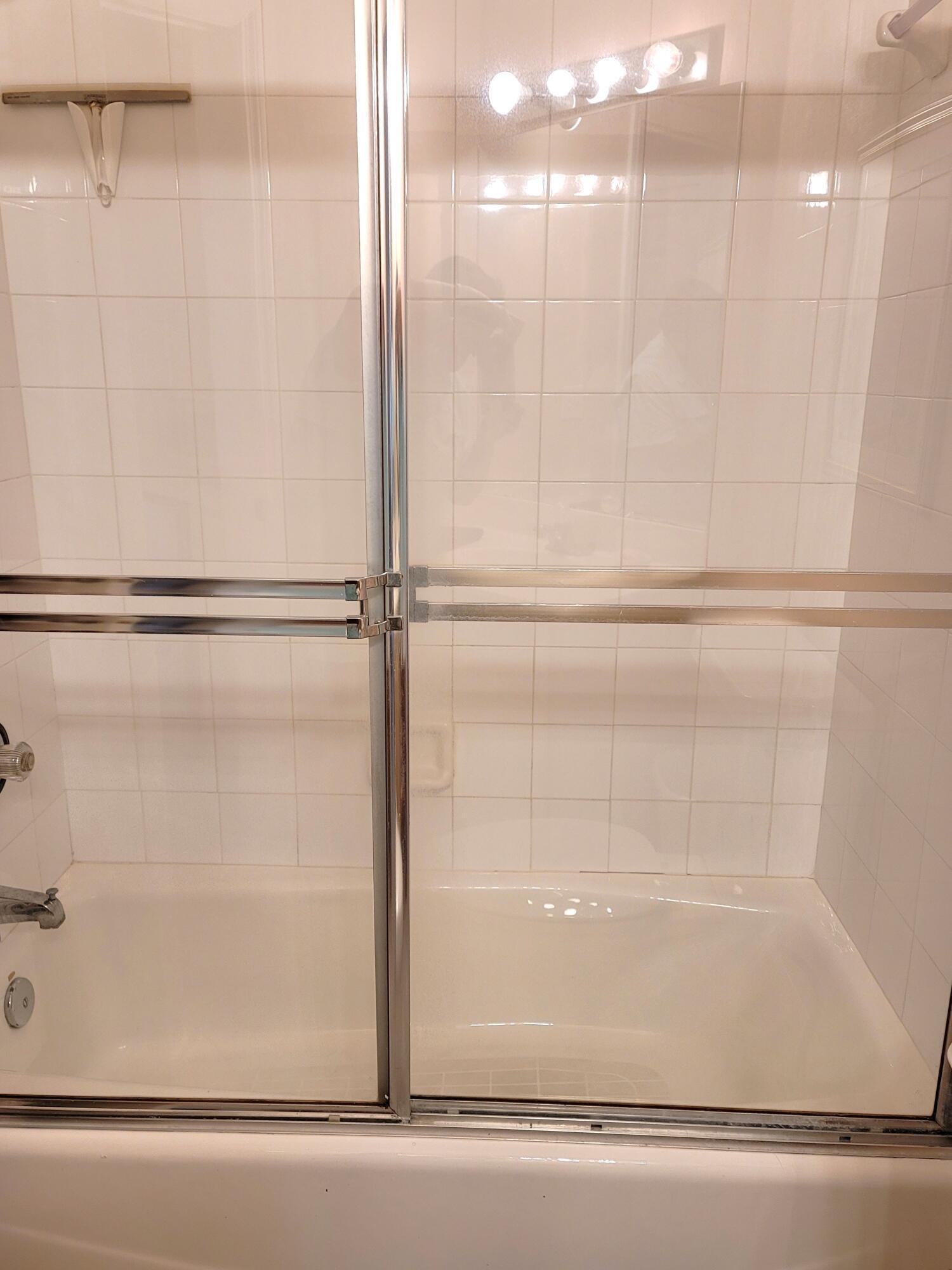 GOLF VILLAS CONDOMINIUM - Residential Lease