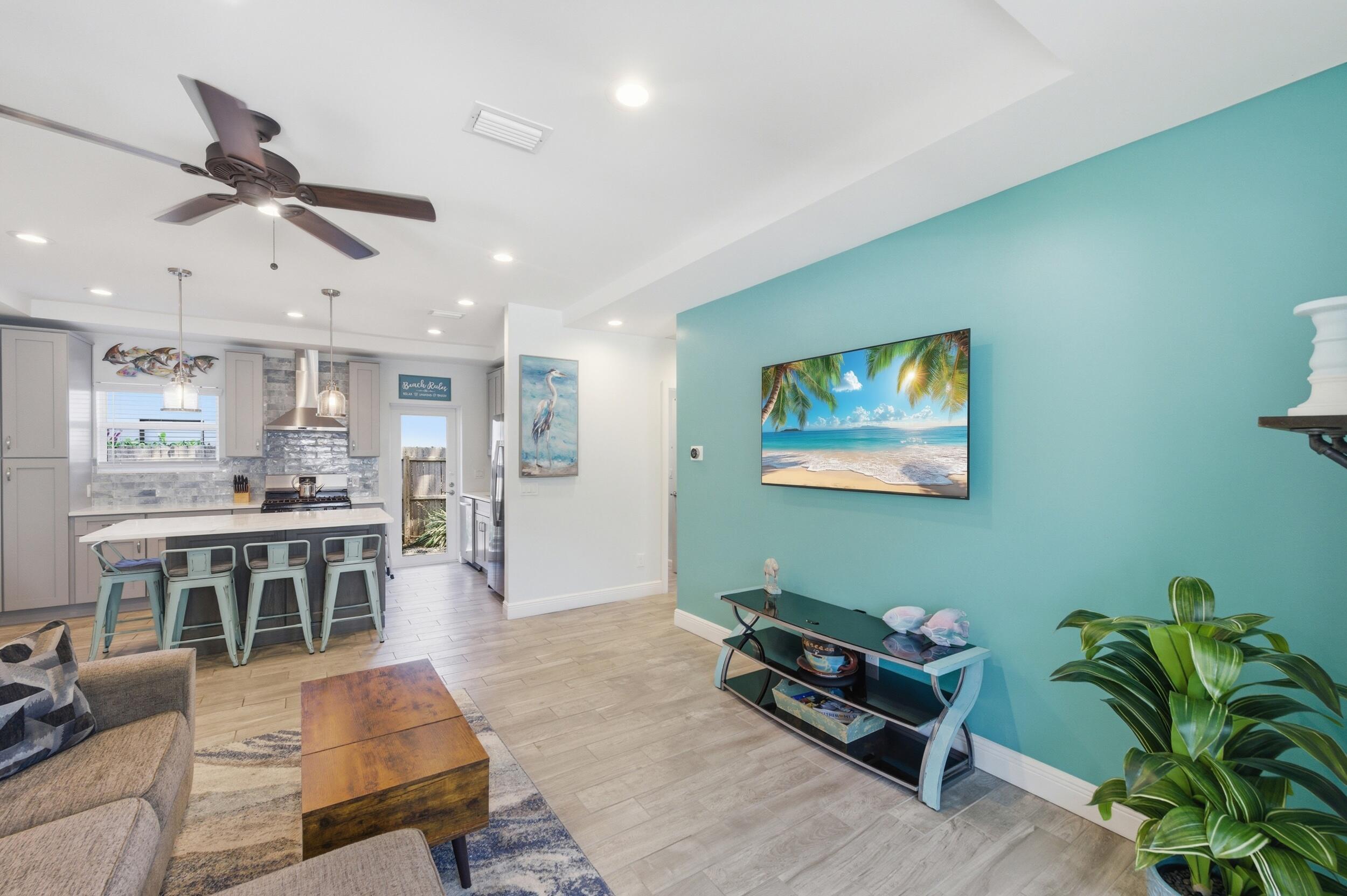 RIVER OAKS - Residential Lease