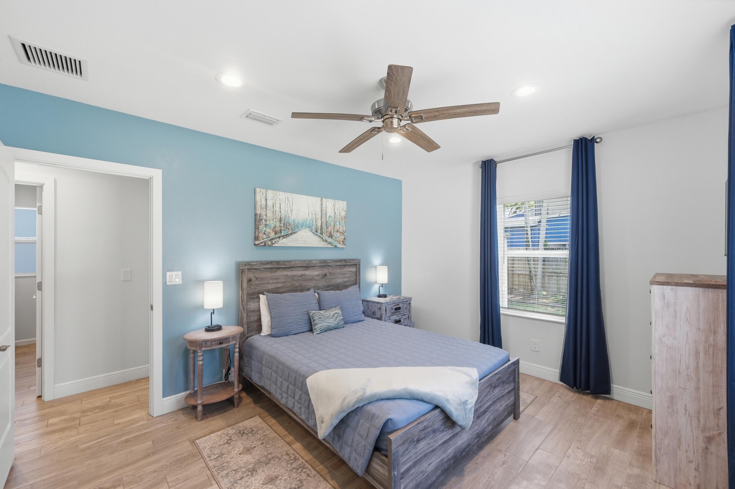 RIVER OAKS - Residential Lease
