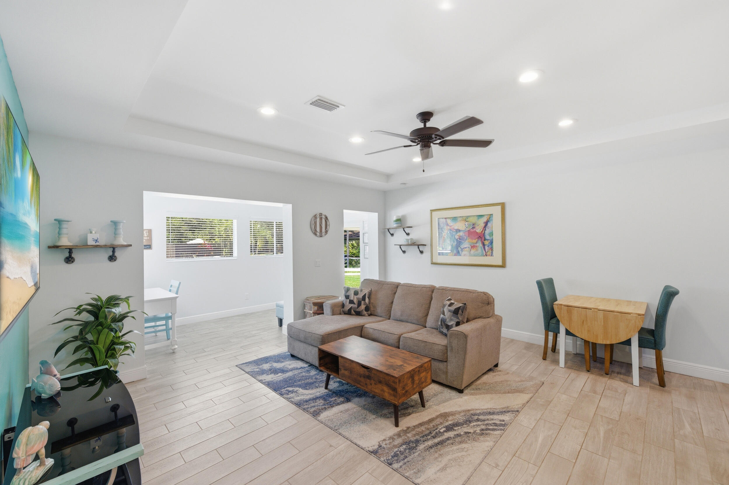RIVER OAKS - Residential Lease