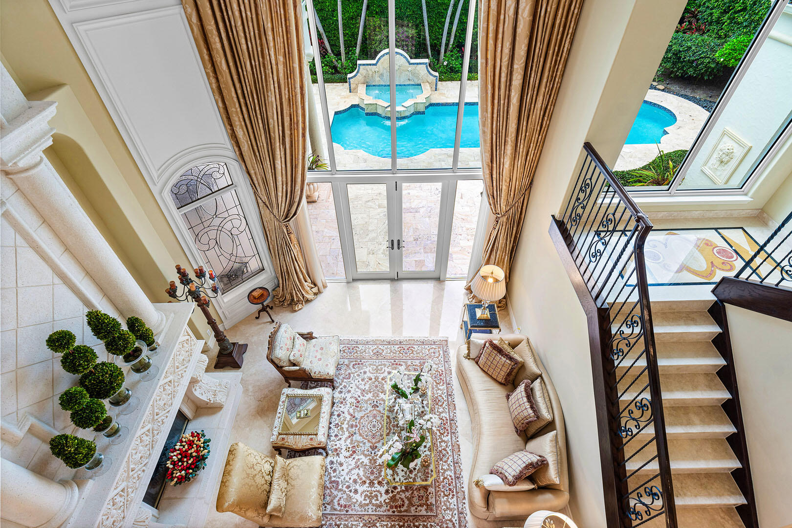 ROYAL PALM YACHT & COUNTRY CLUB - Residential
