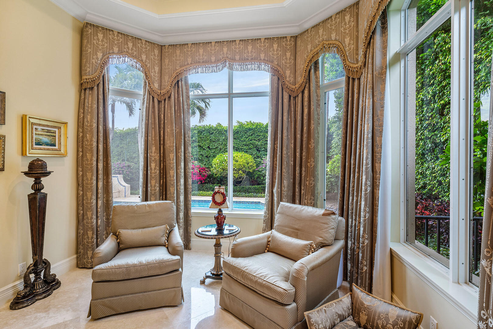 ROYAL PALM YACHT & COUNTRY CLUB - Residential