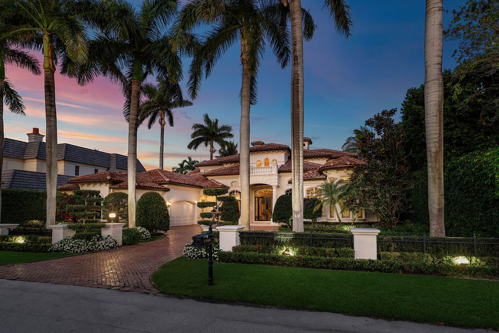 ROYAL PALM YACHT & COUNTRY CLUB - Residential