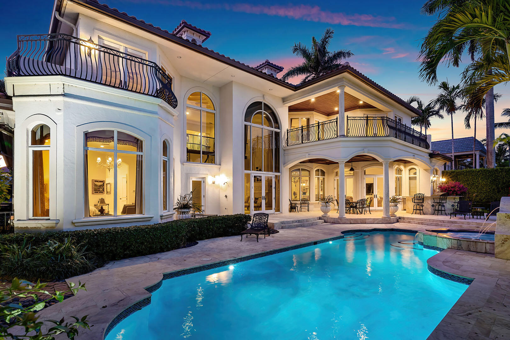 ROYAL PALM YACHT & COUNTRY CLUB - Residential