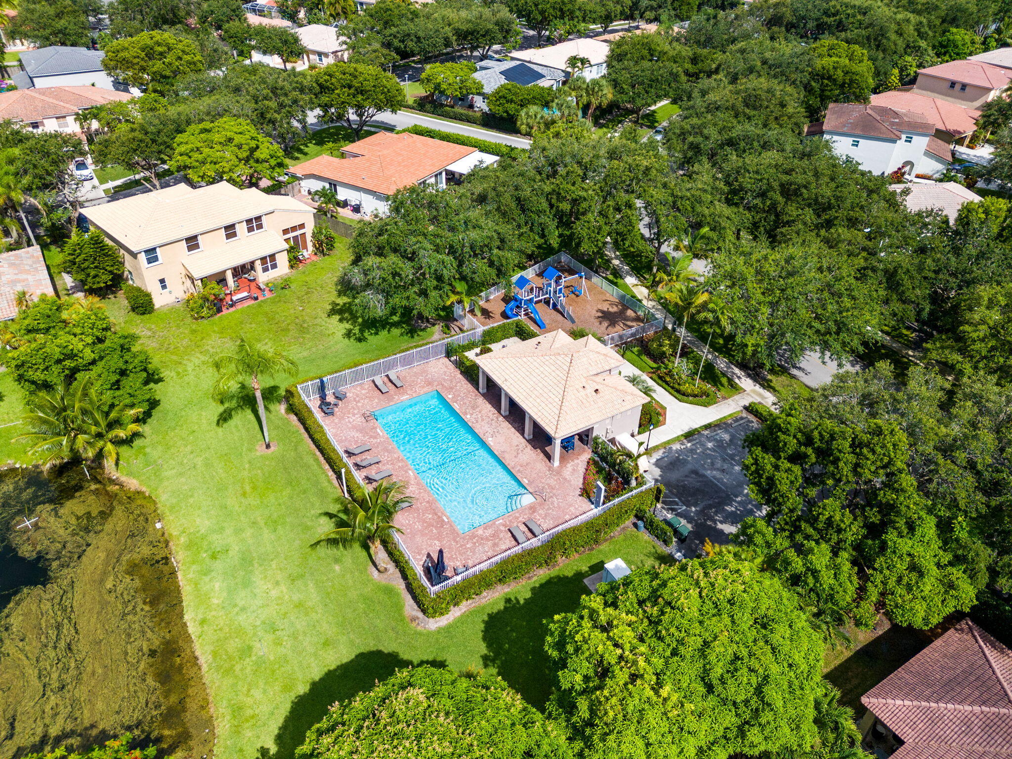 BREEDING PROPERTY - Residential